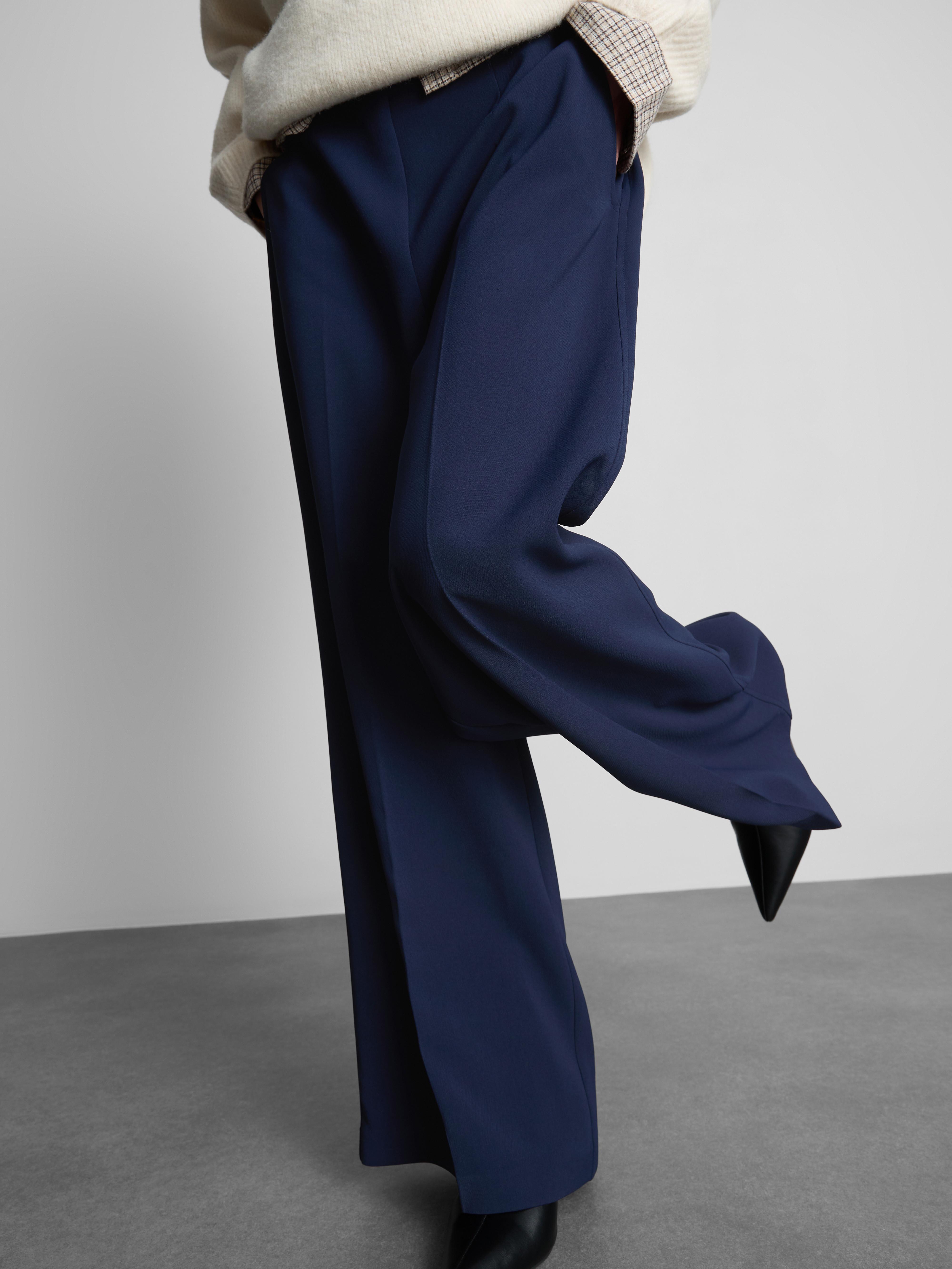 Women's Navy Dressy Wide-Leg Pants