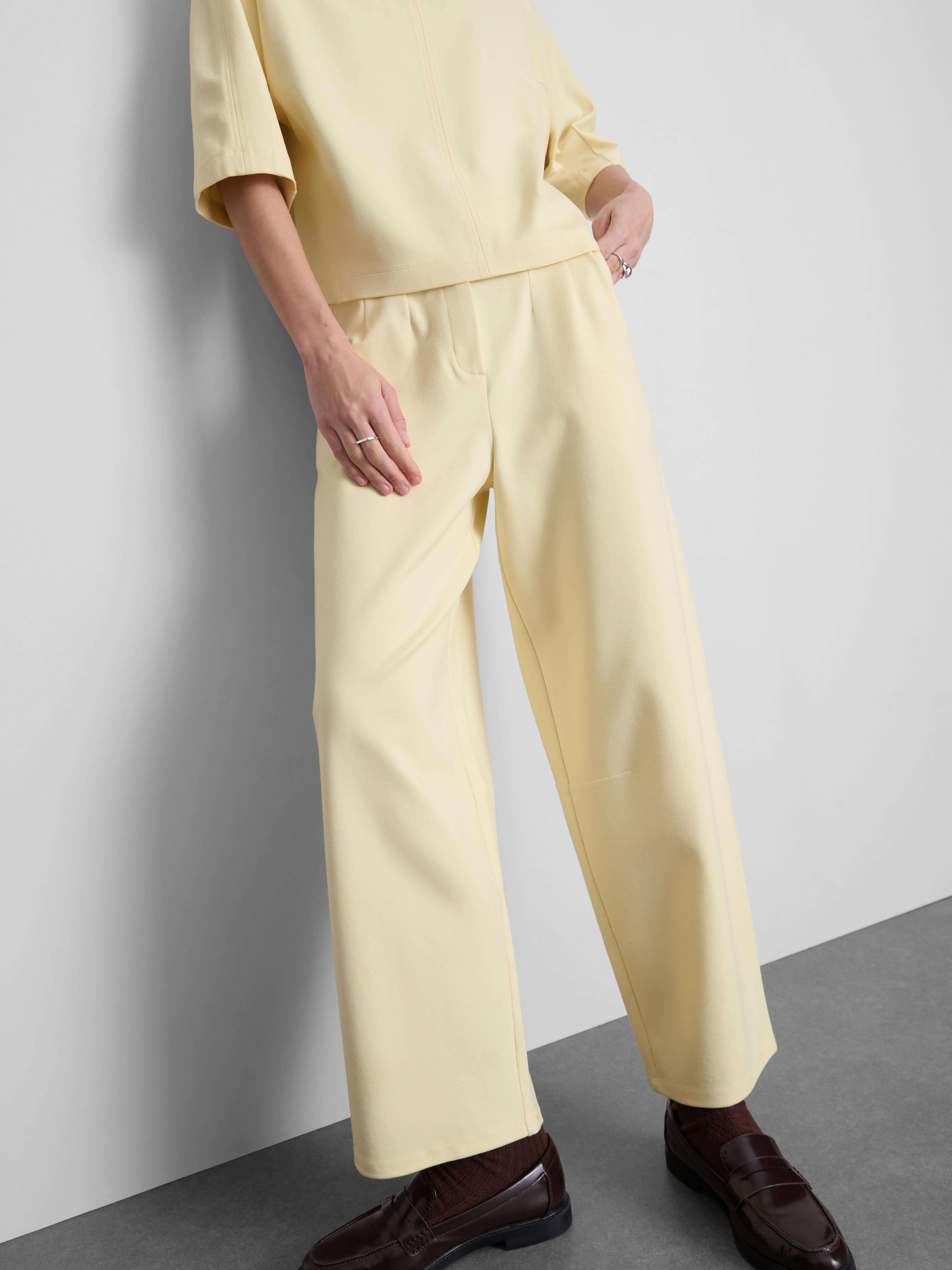 Women's Light Yellow Barrel Leg Ponte Pants
