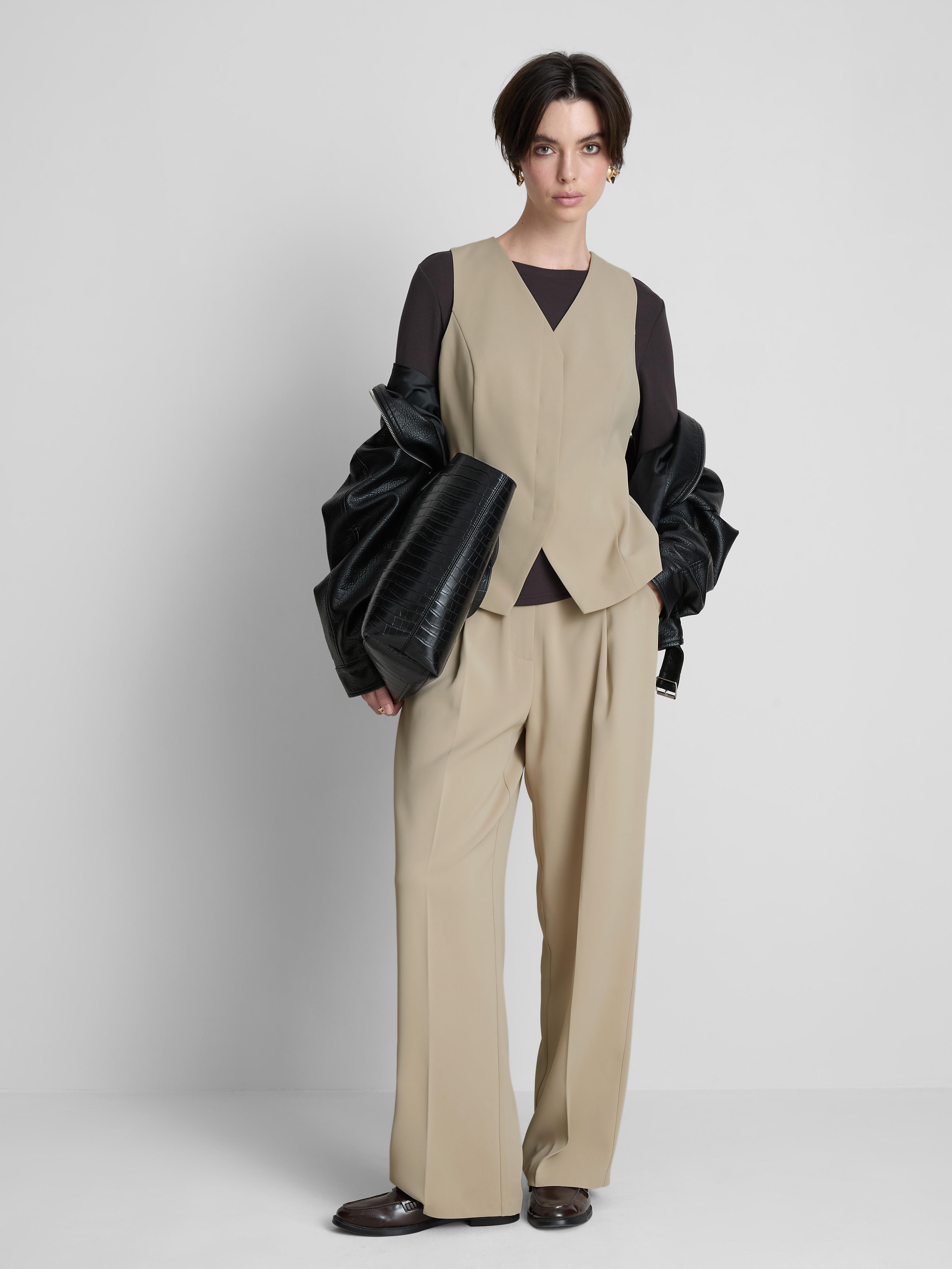 Lila Concealed Closure Waistcoat