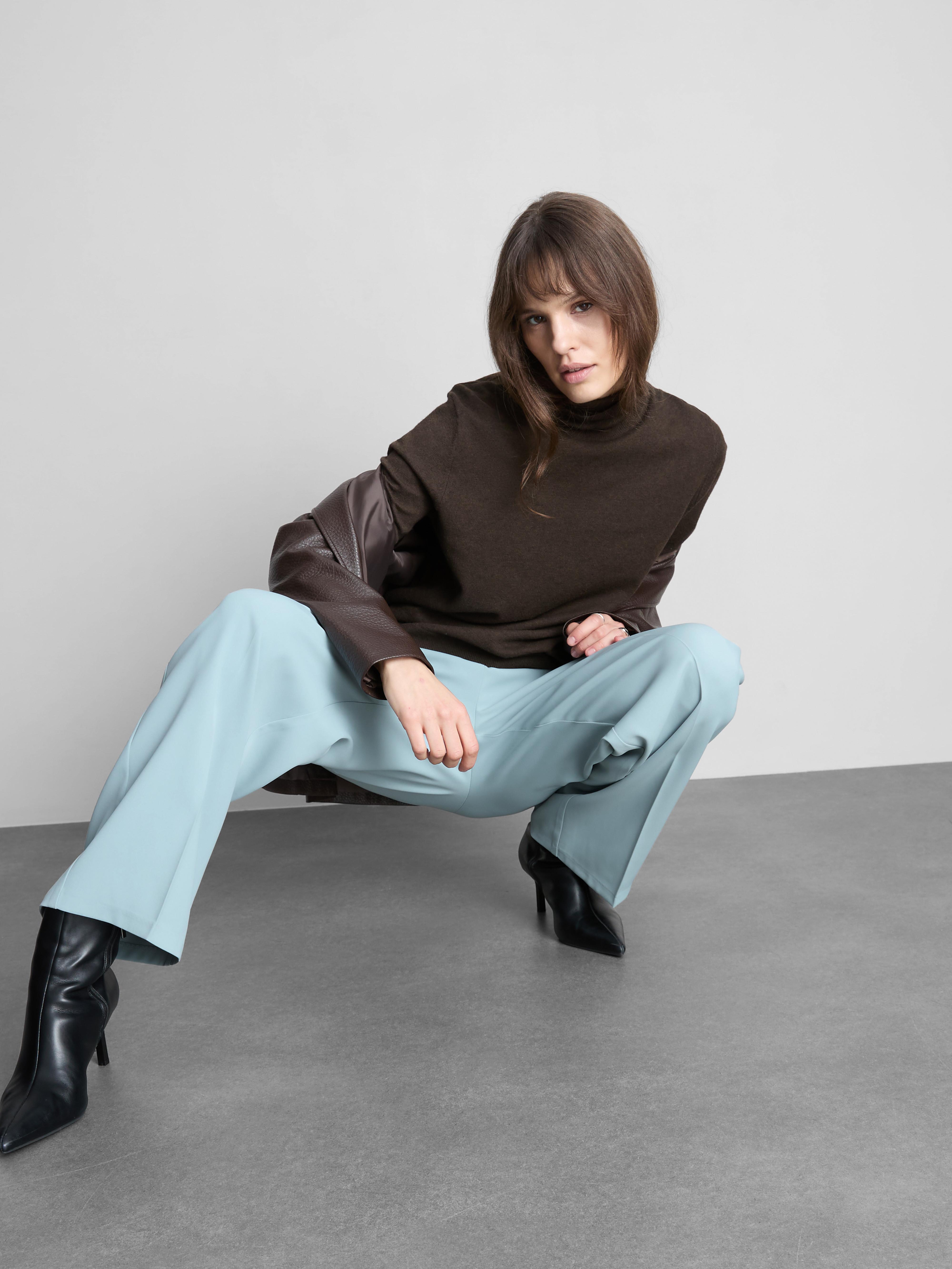 Lila Straight Leg Trousers