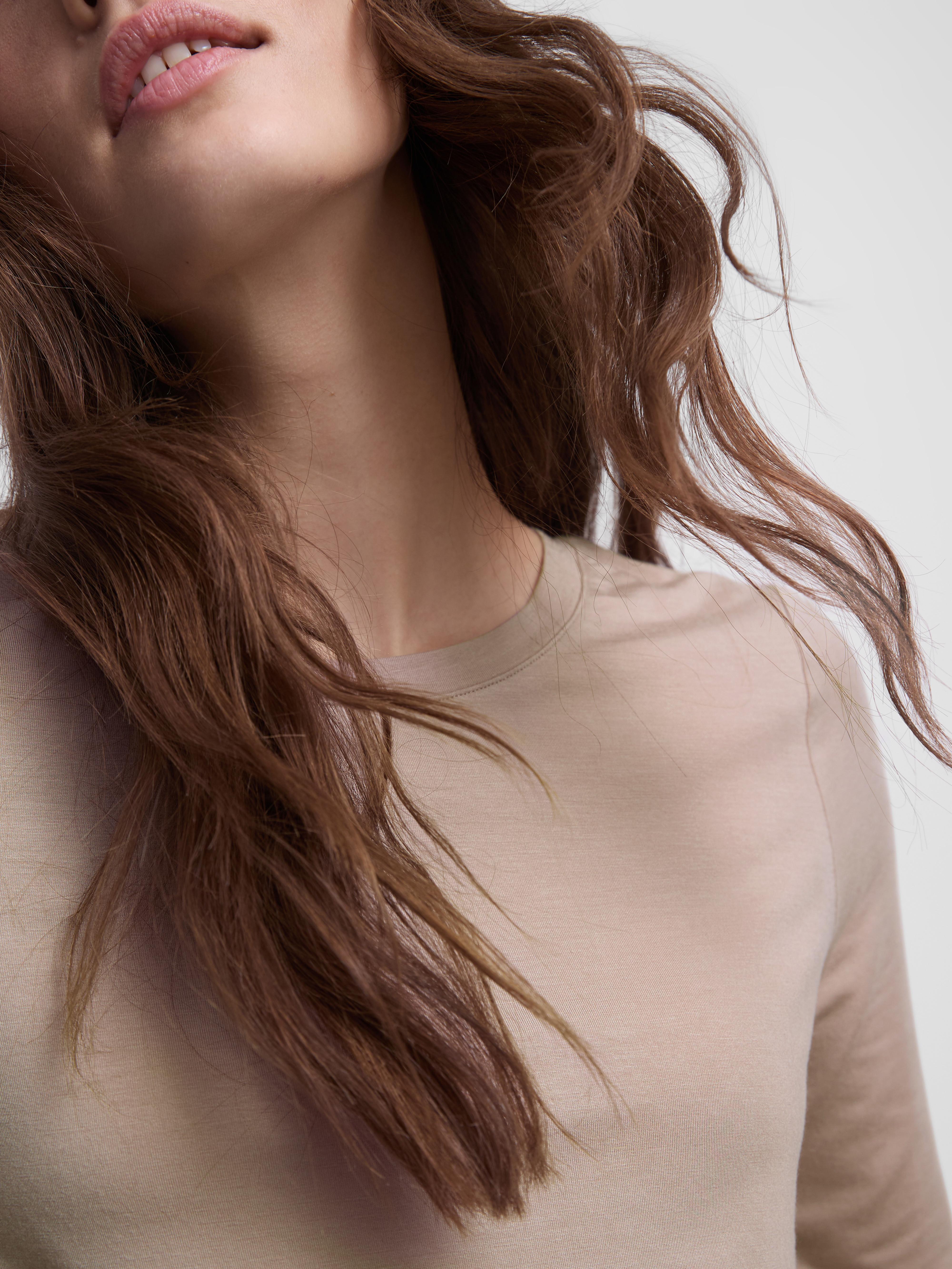 Women's Oatmeal Long Sleeve Sleep Tee