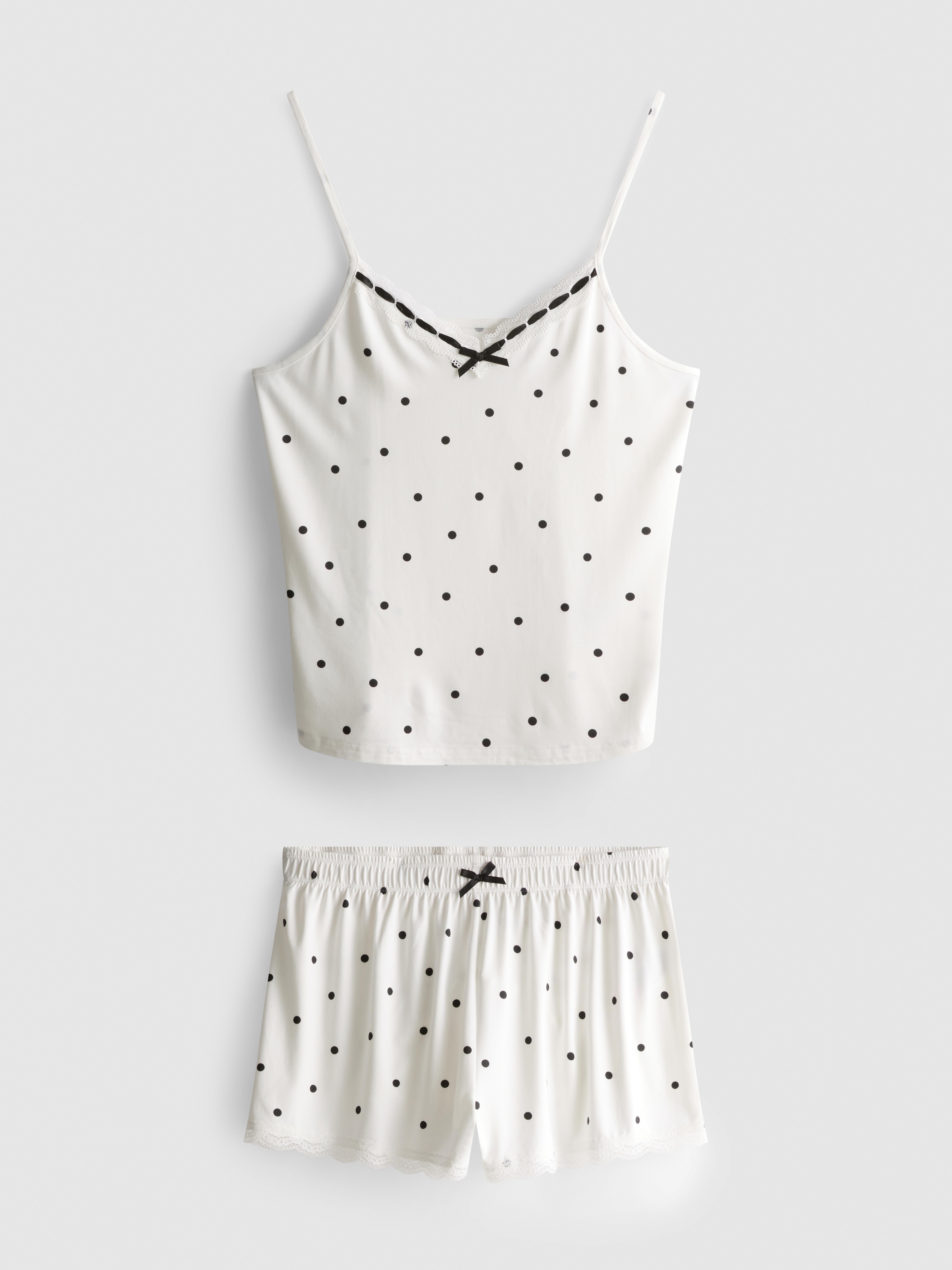 Pyjama met hemdje en short met print