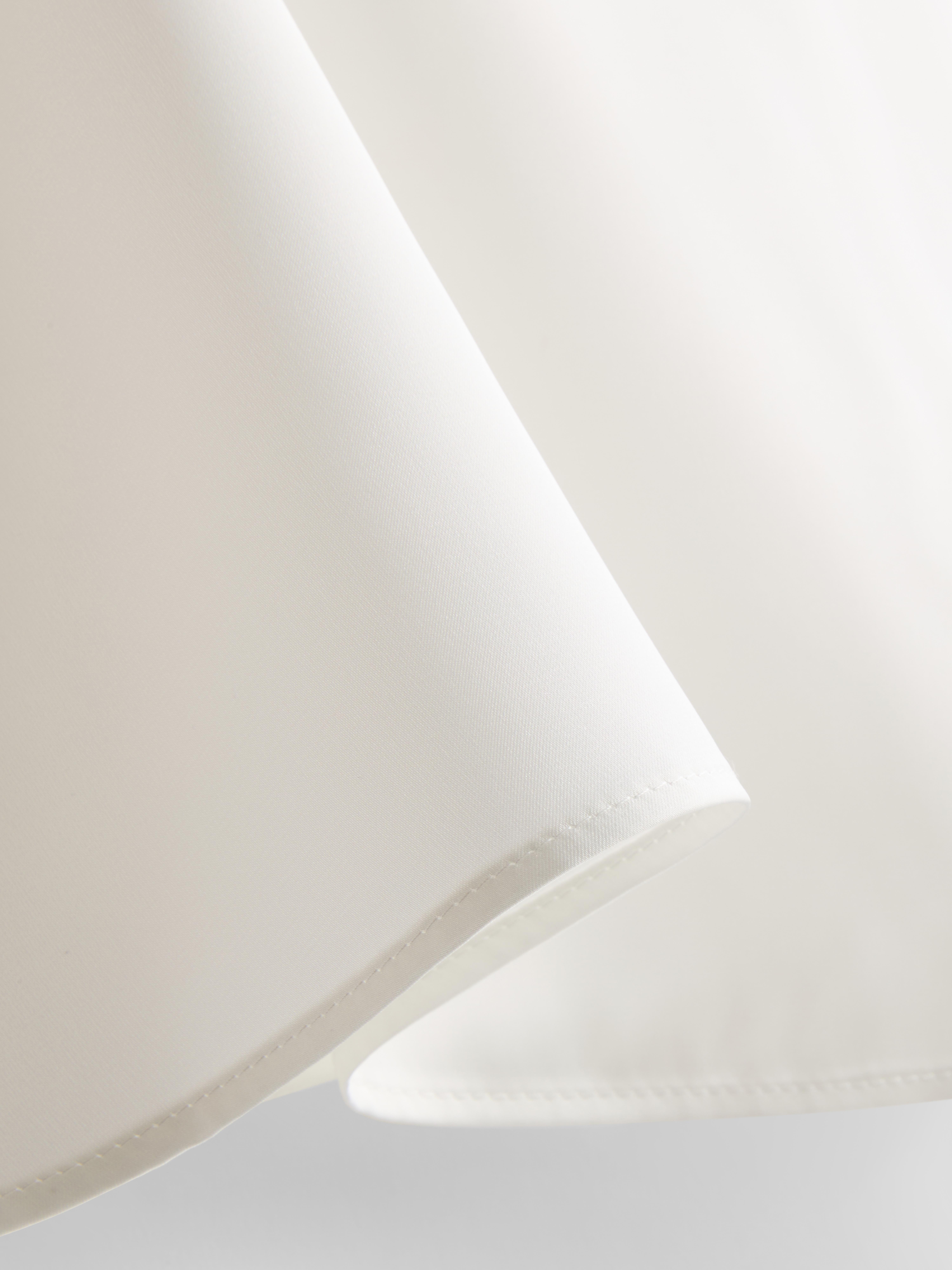 Gebloemd satijnen pyjamahemdje