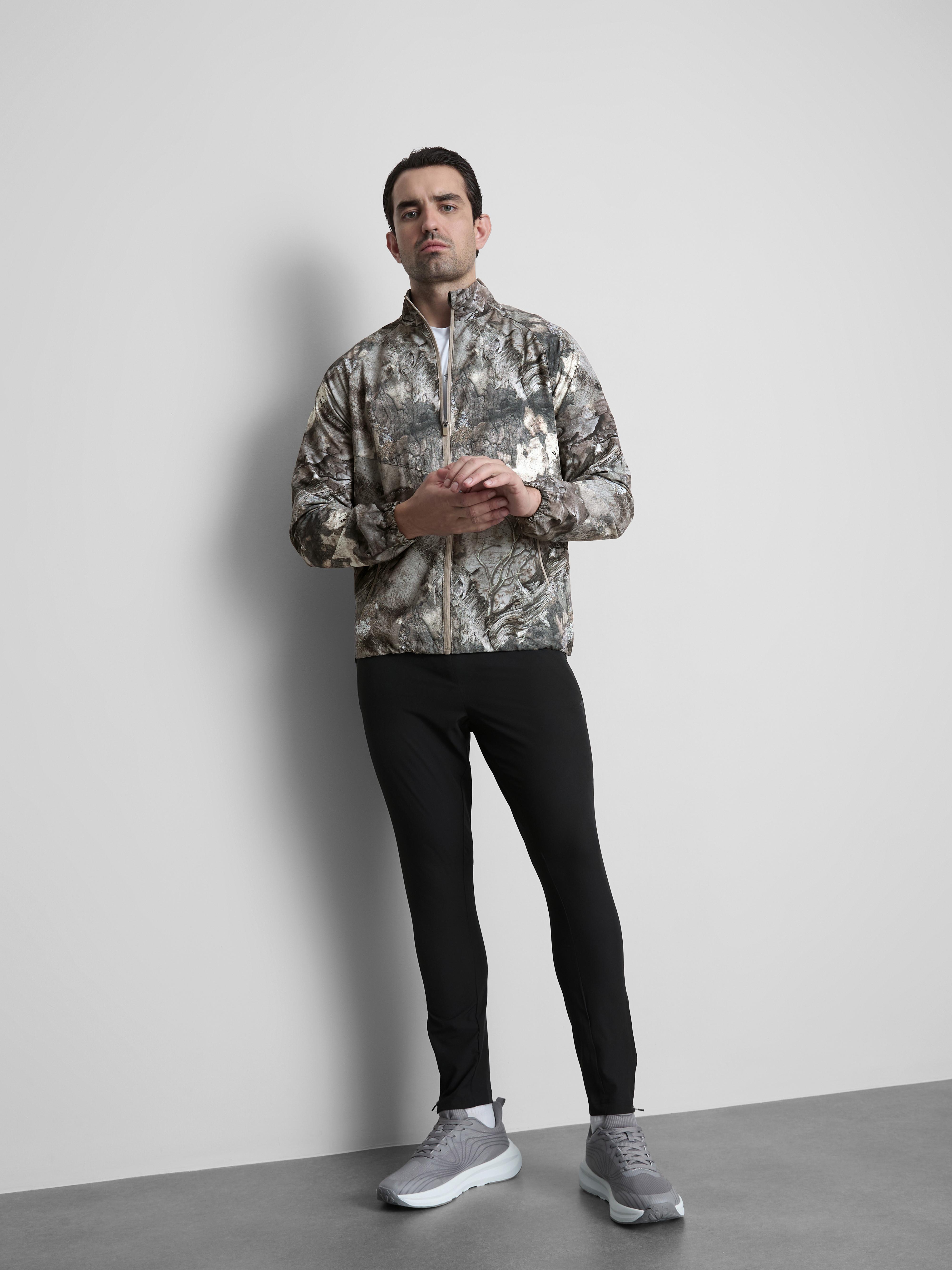 Men's Camo Active High-Neck Jacket