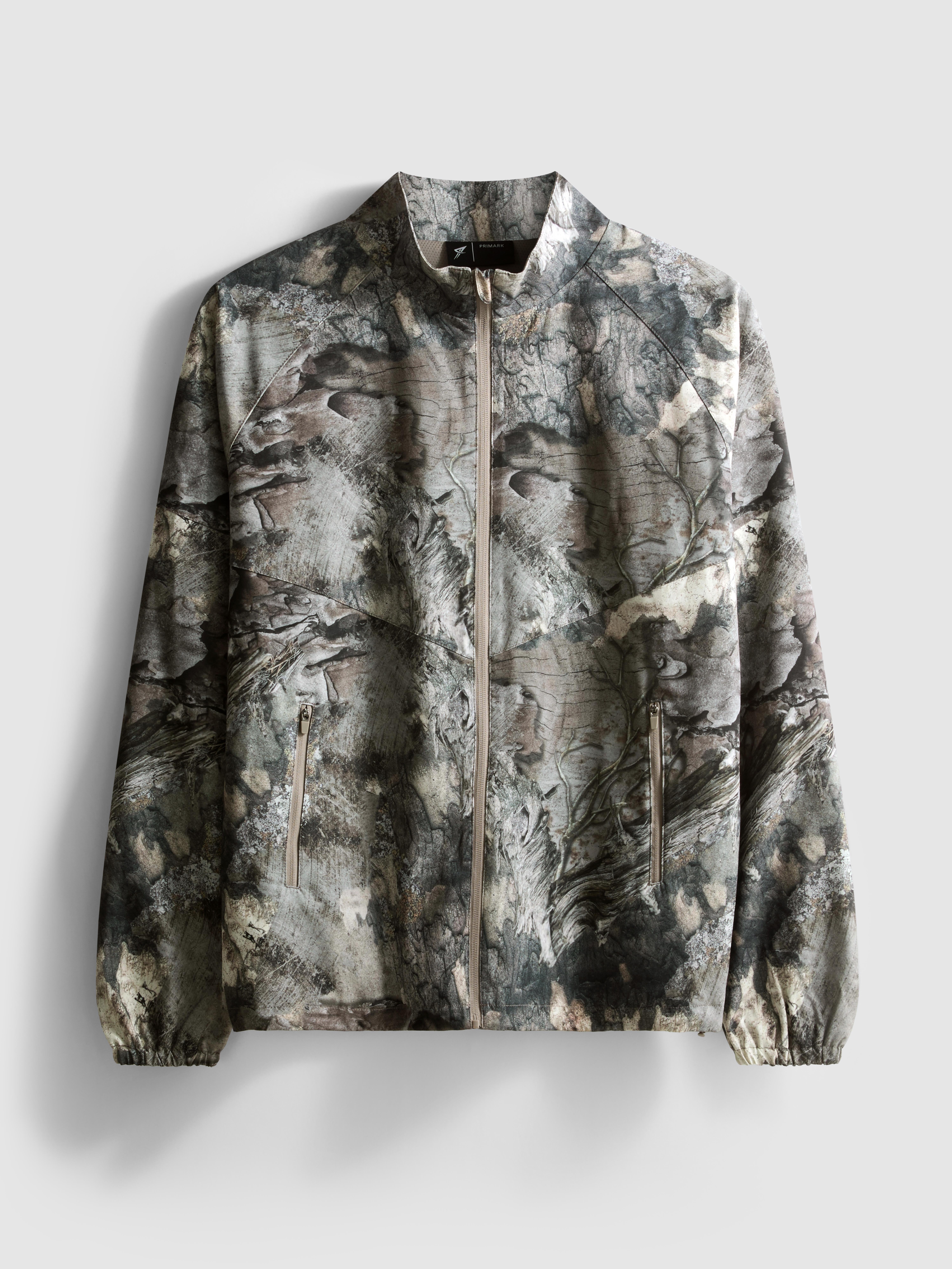 Men's Camo Active High-Neck Jacket