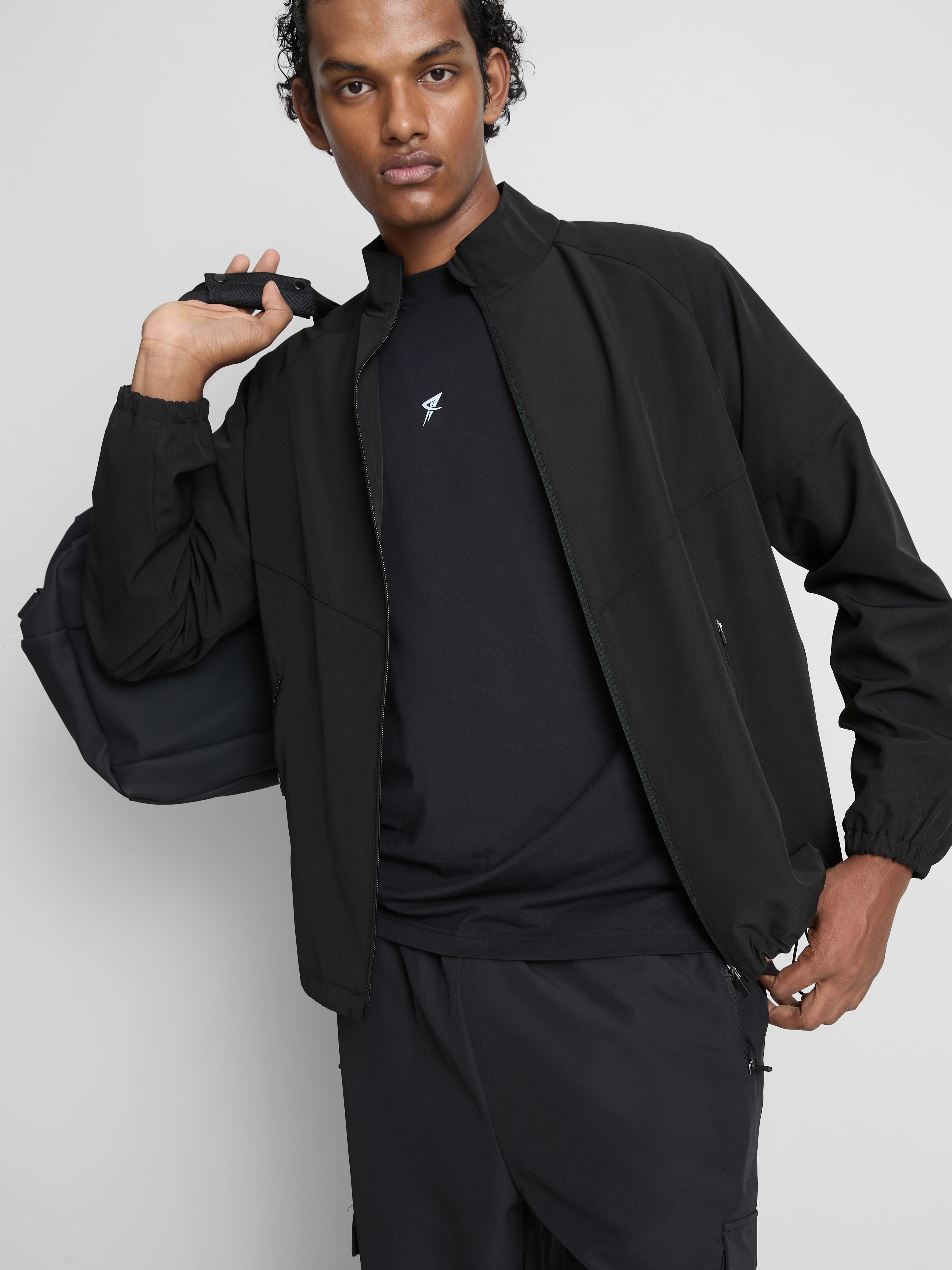 Men's Black Active High-Neck Jacket
