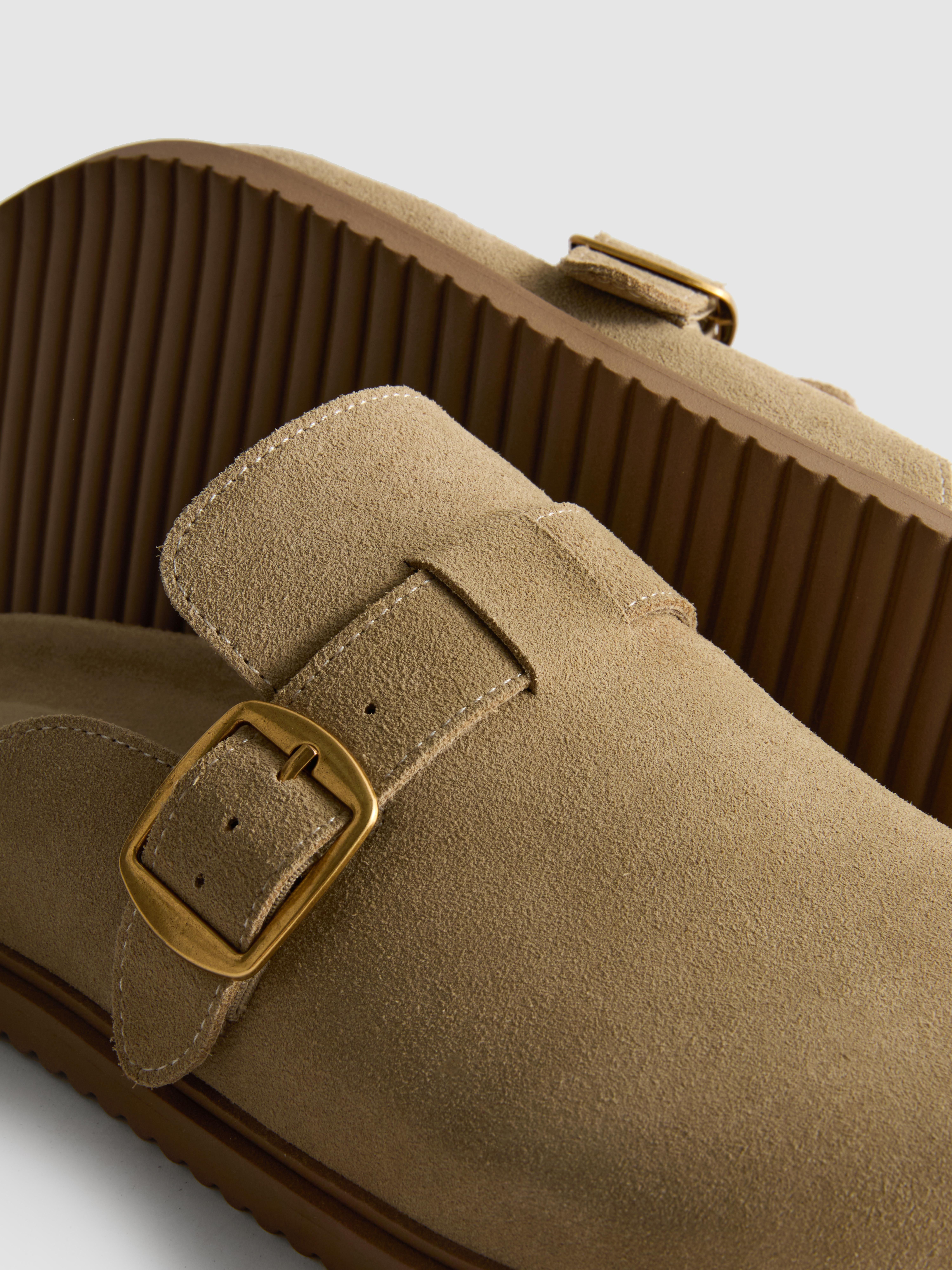 Sabots mules The Edit