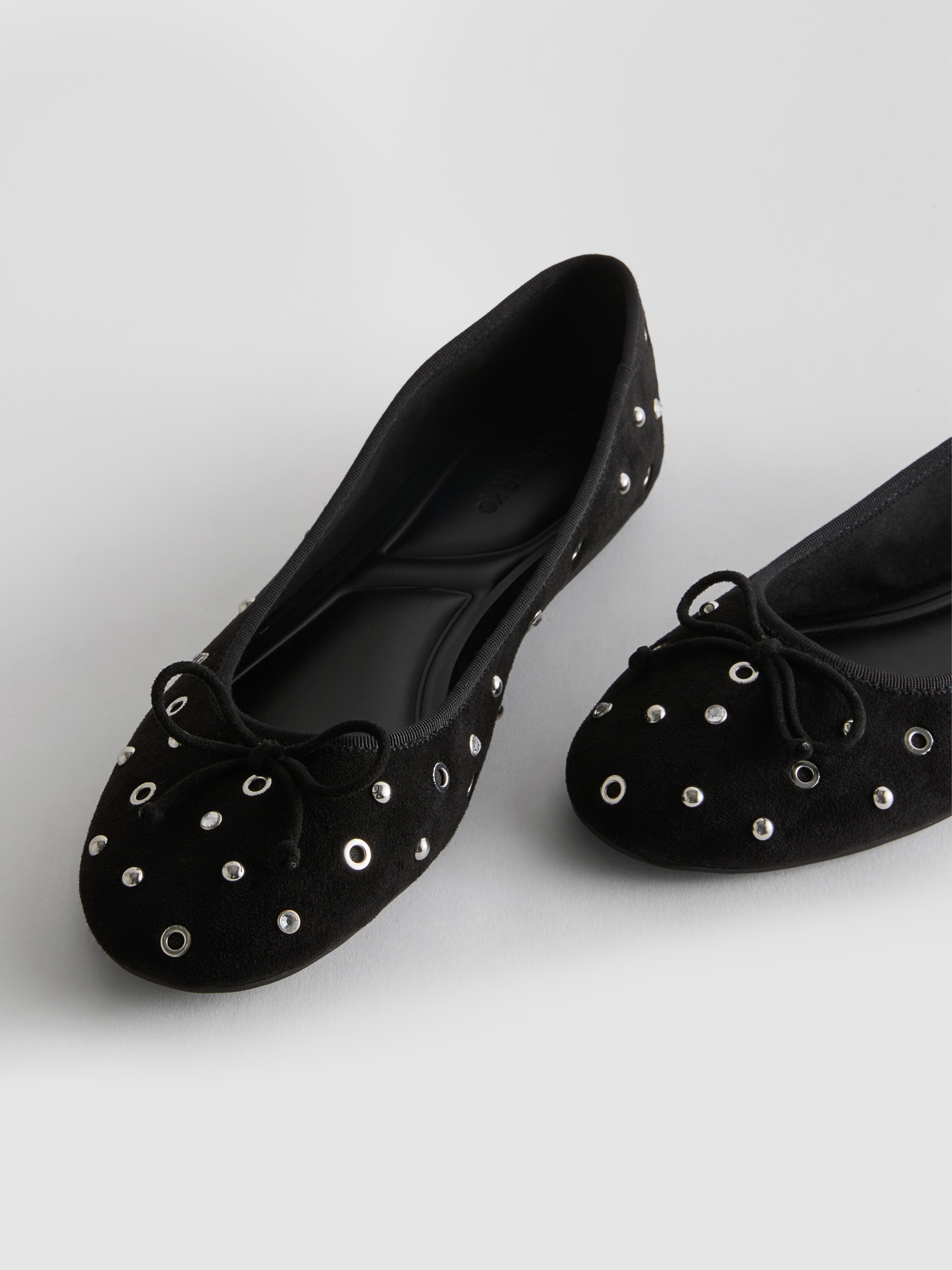 Women's Black Studded Faux Suede Ballerina Flats