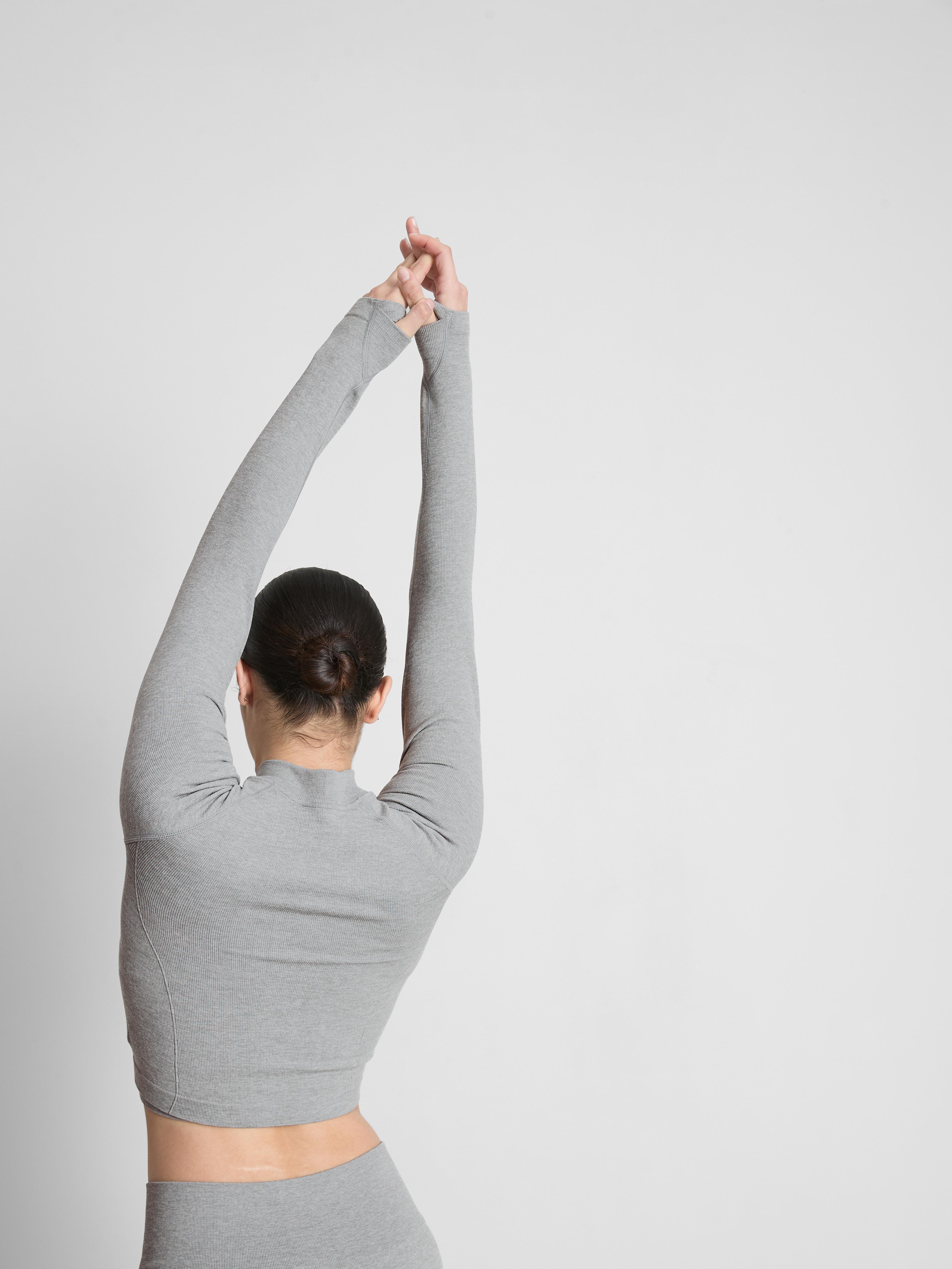 Seamless Cropped Active Contour Jacket