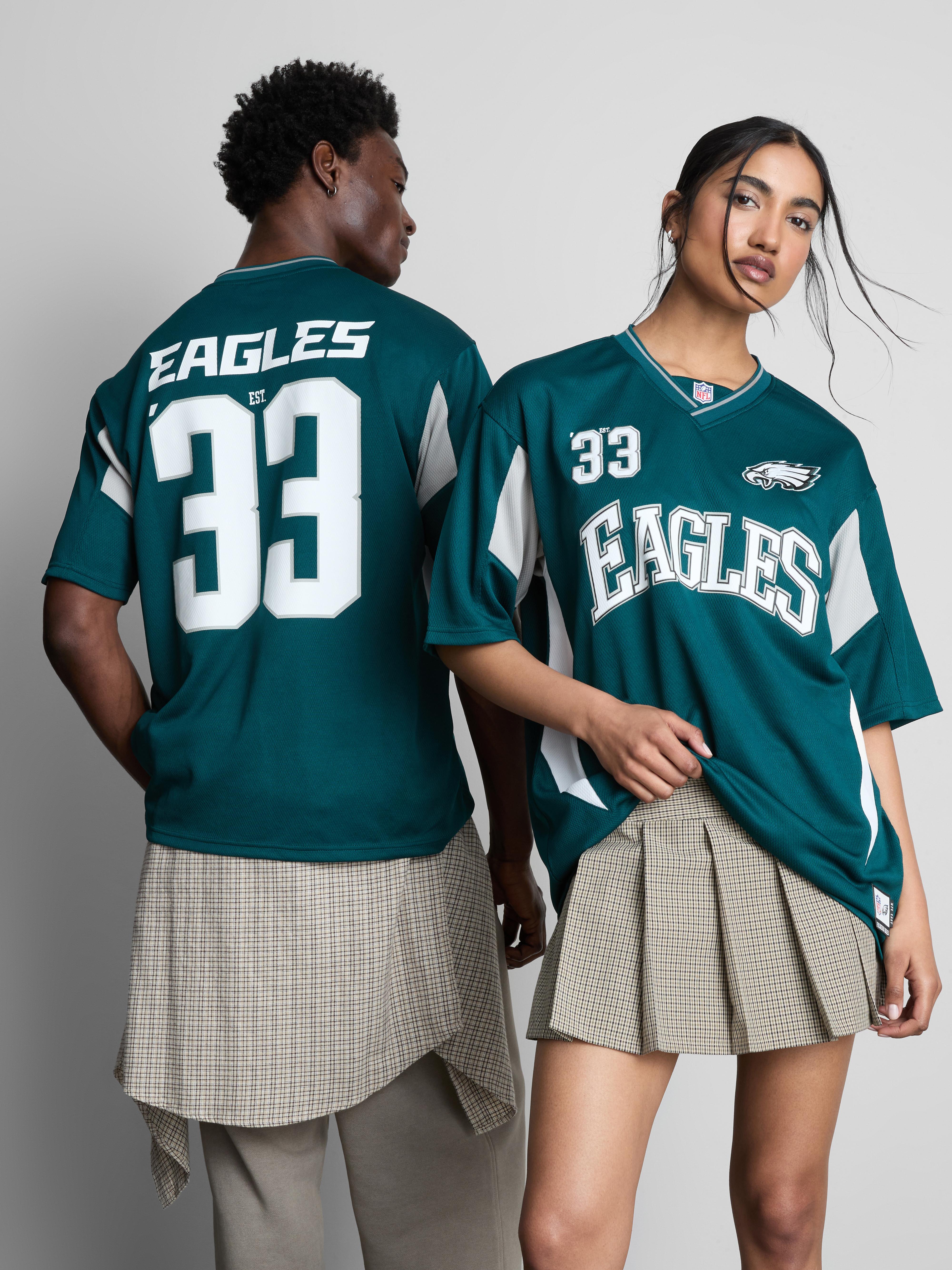 Men's Green NFL Philadelphia Eagles V-Neck T-Shirt