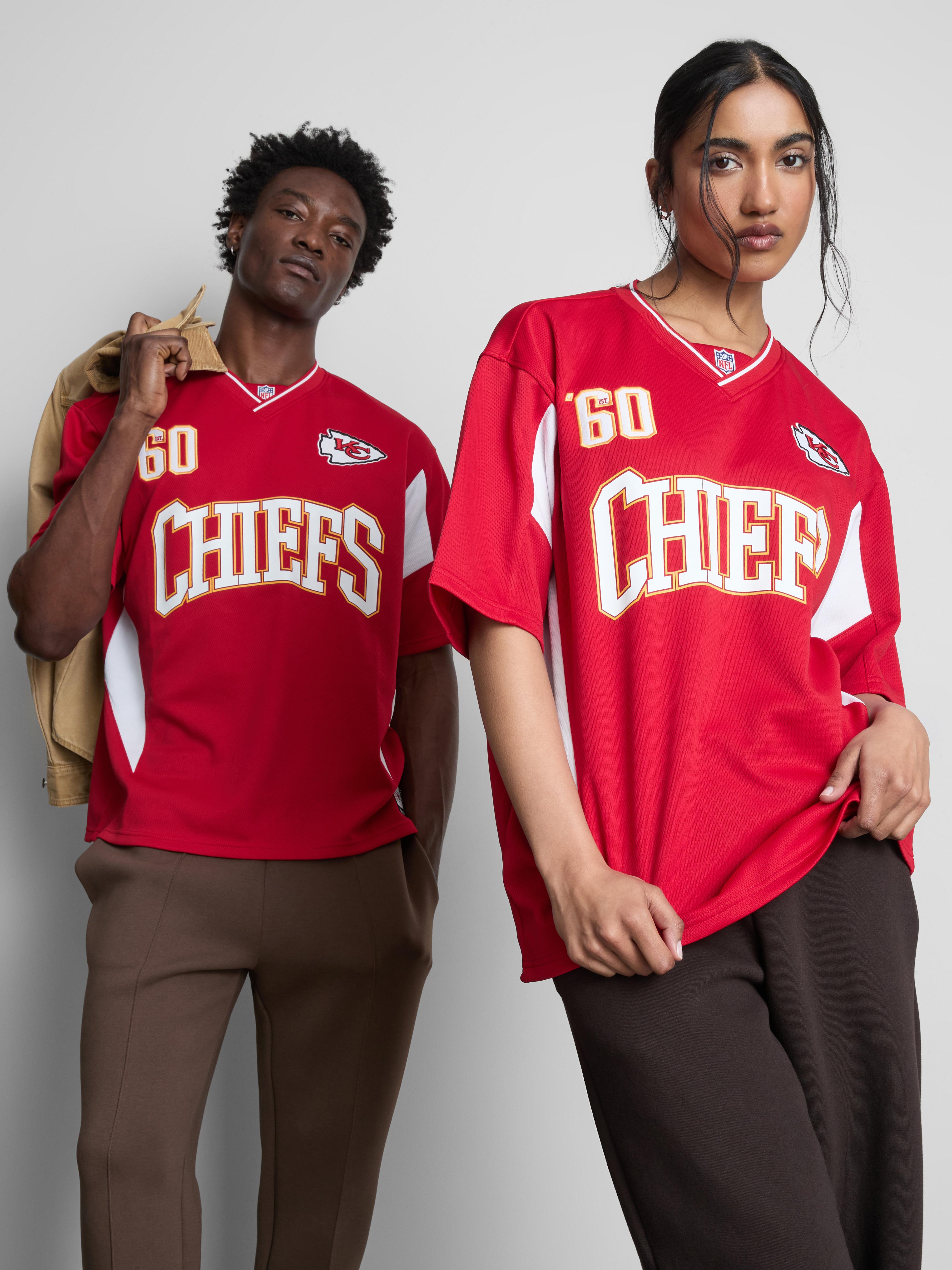 Men's Red NFL Kansas City Chiefs V-Neck T-Shirt