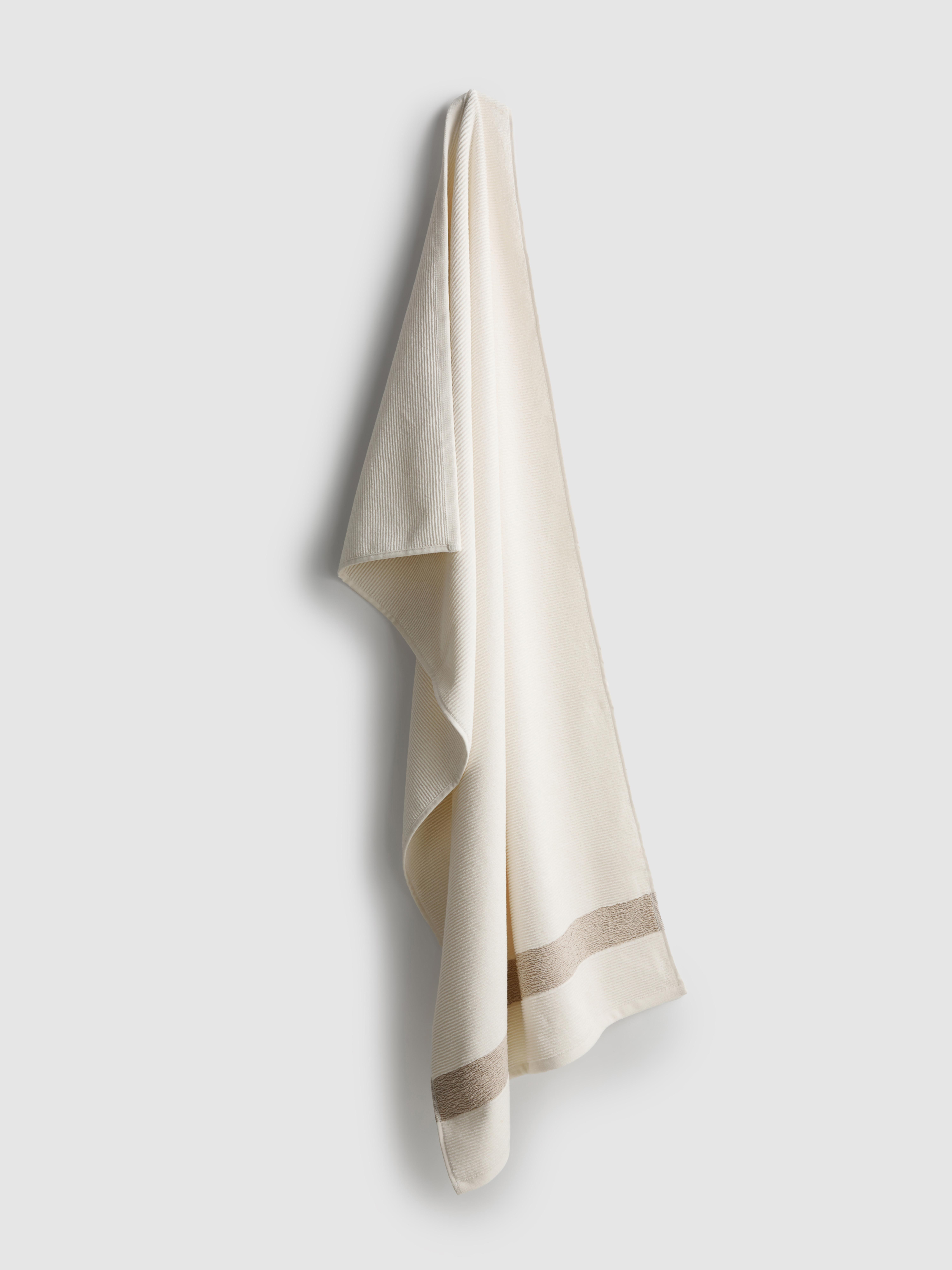 Toalla de baño acanalada