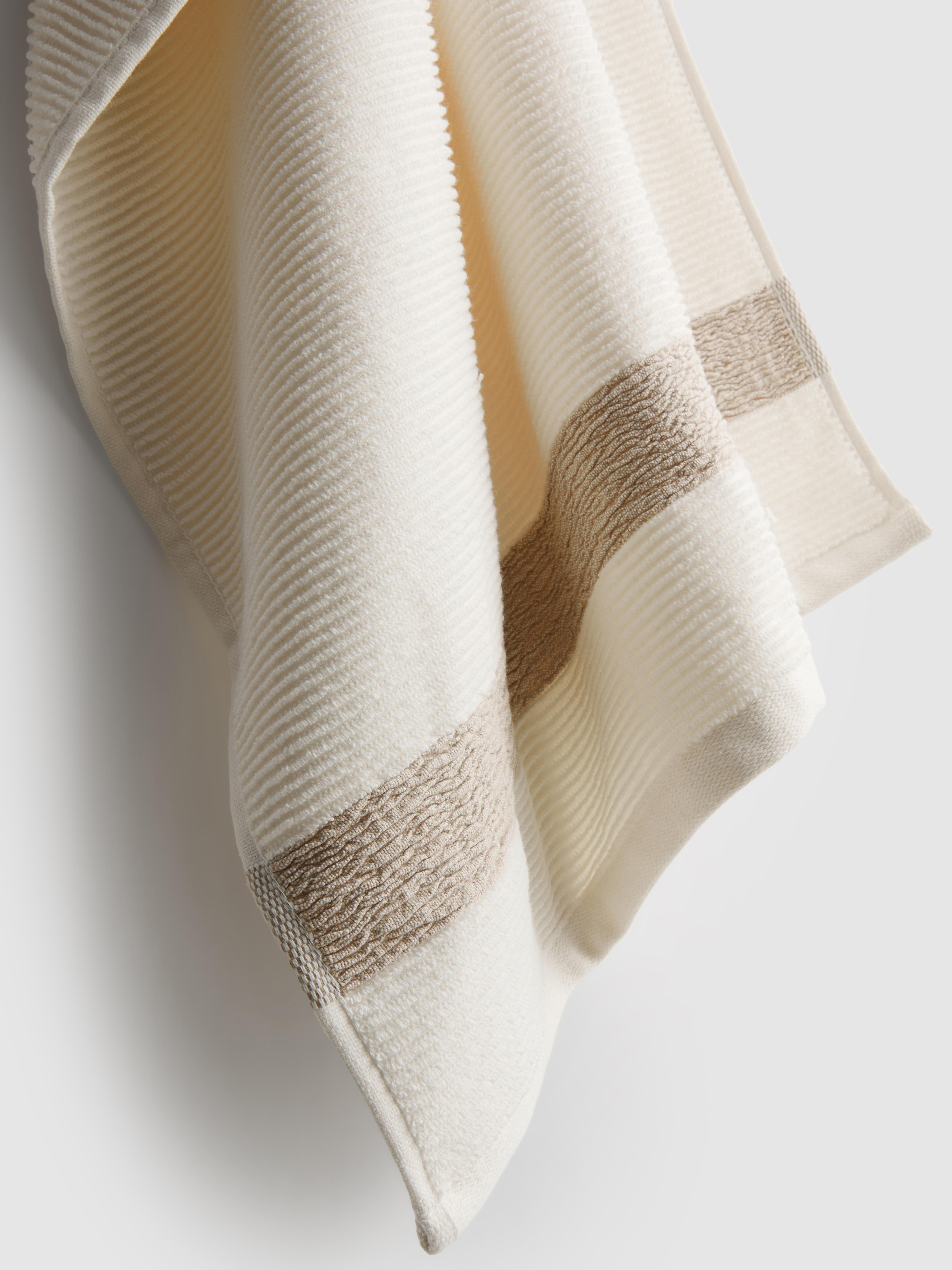 Handdoek van ribstof