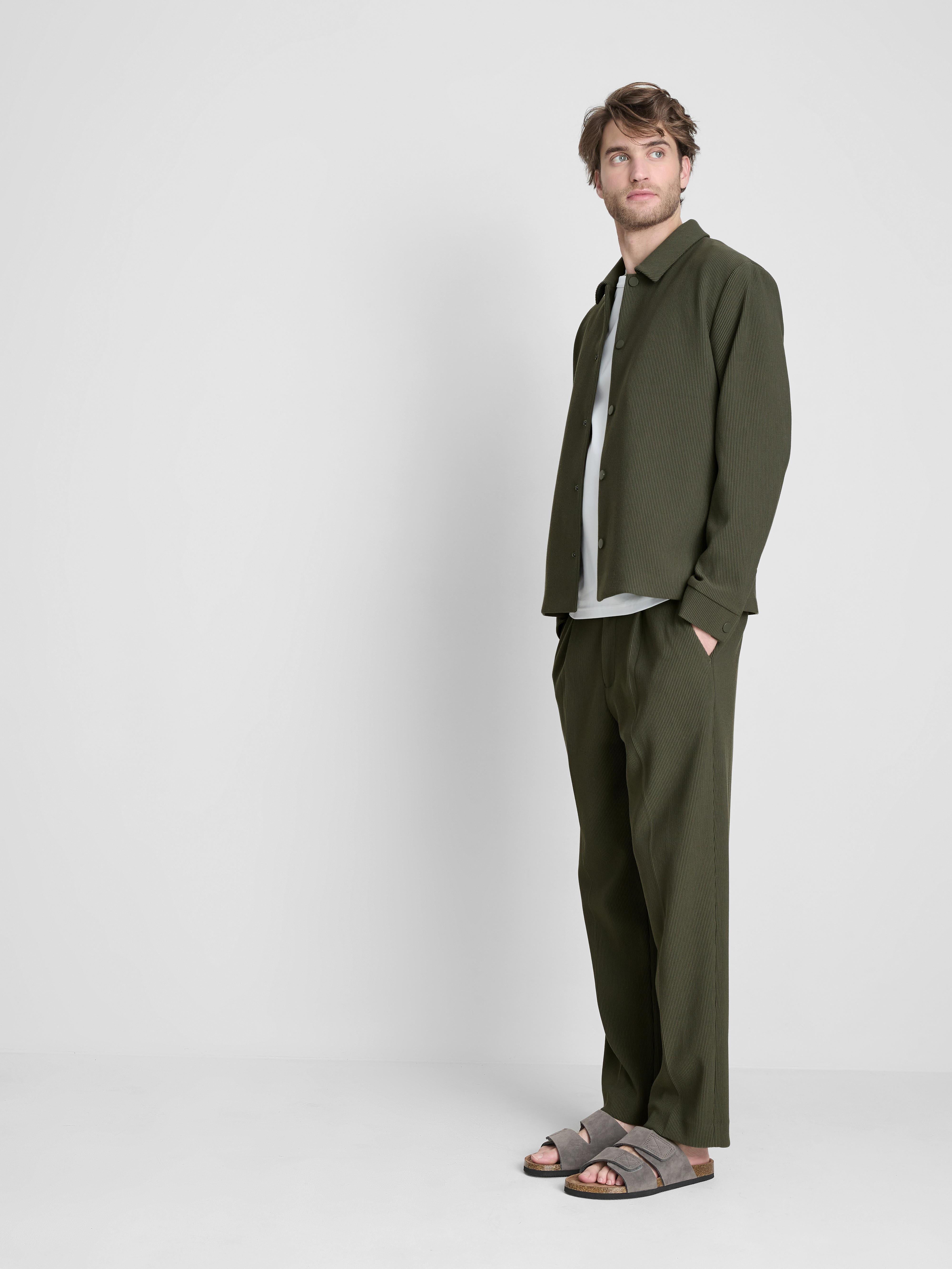Men's Olive The Edit Button-Up Plisse Jacket