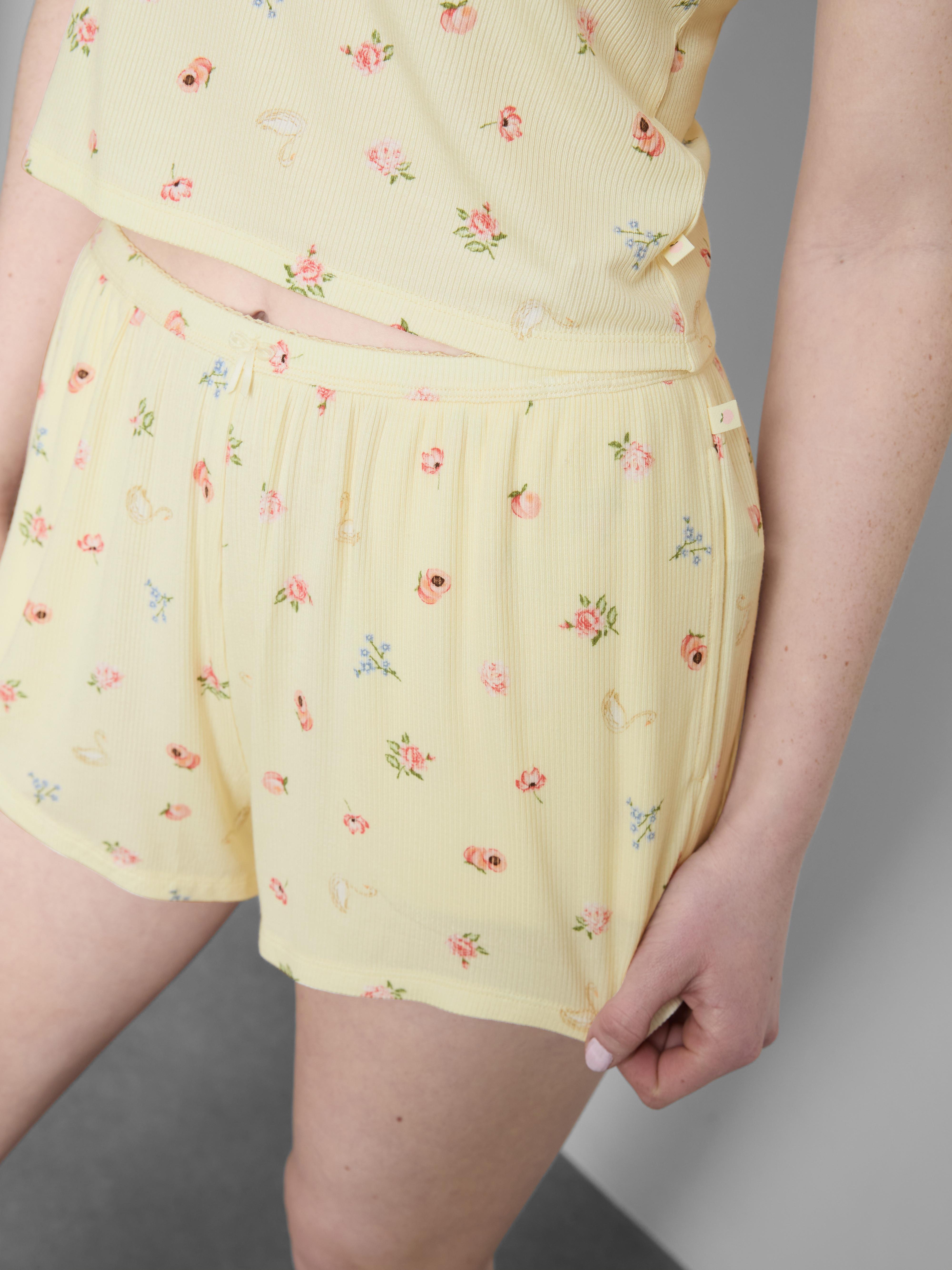 Floral Ribbed Printed Pajama Shorts