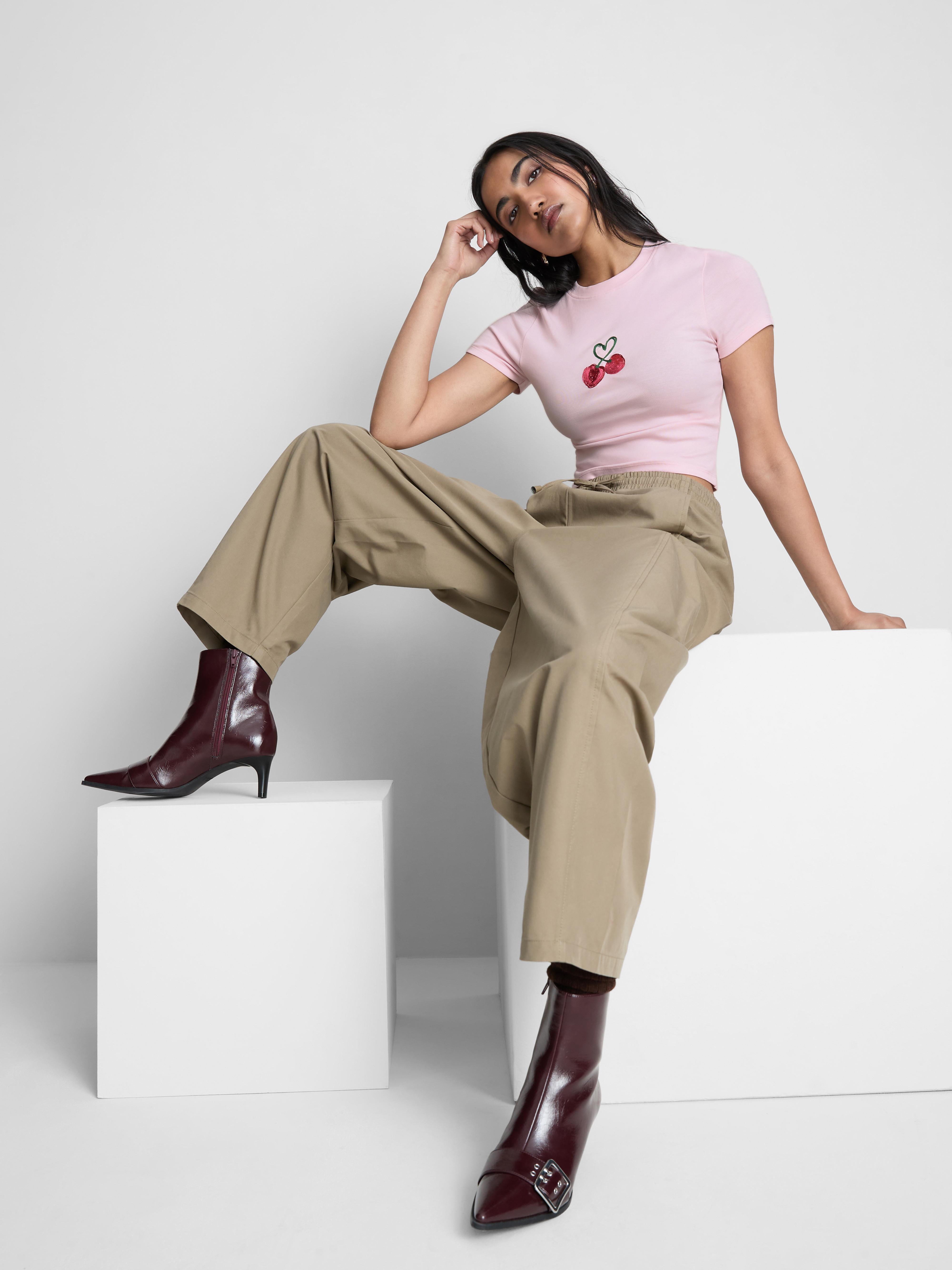 Besticktes Baby-T-Shirt aus Baumwolle