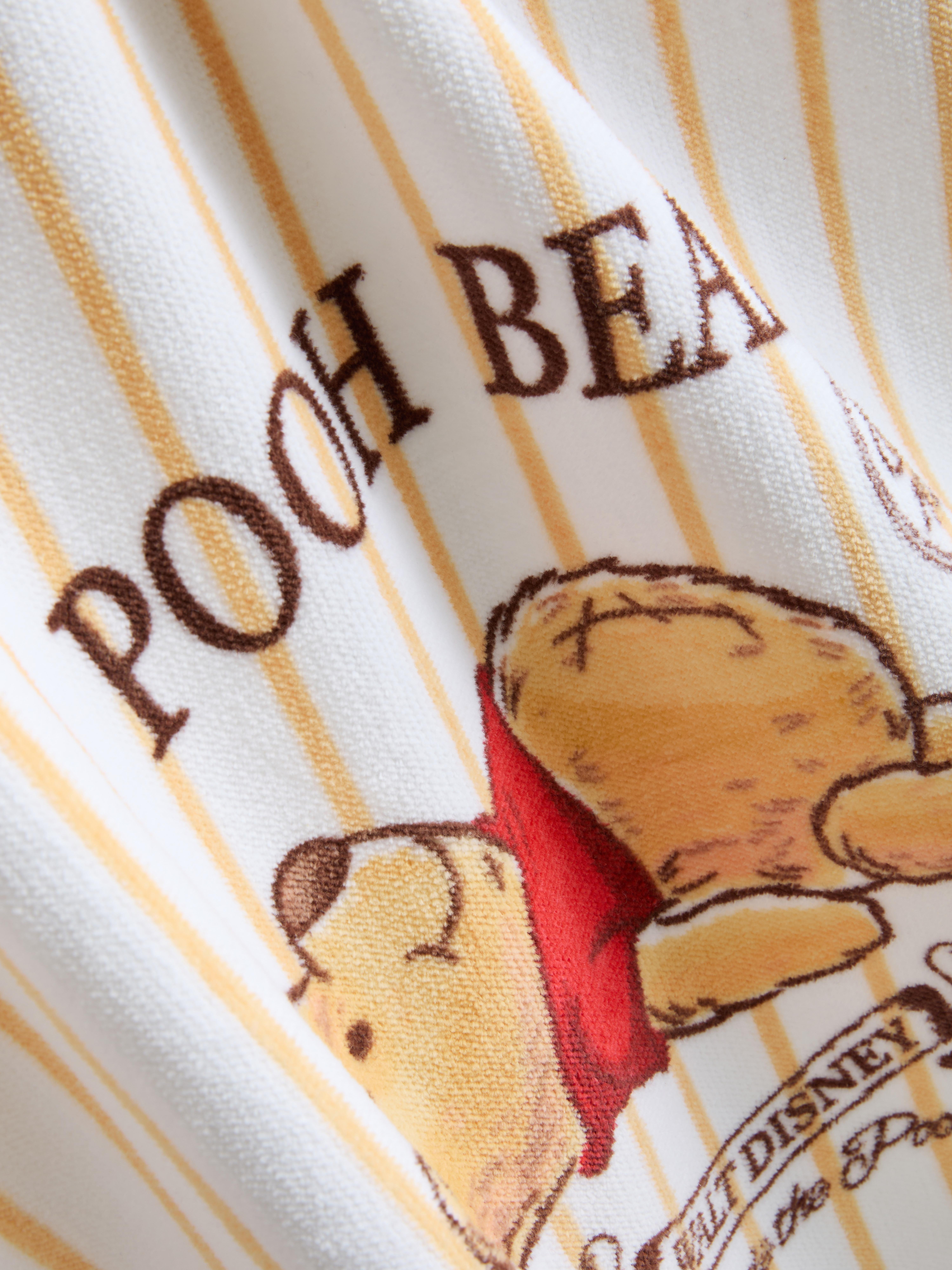 Disney’s Winnie the Pooh Bath Towel