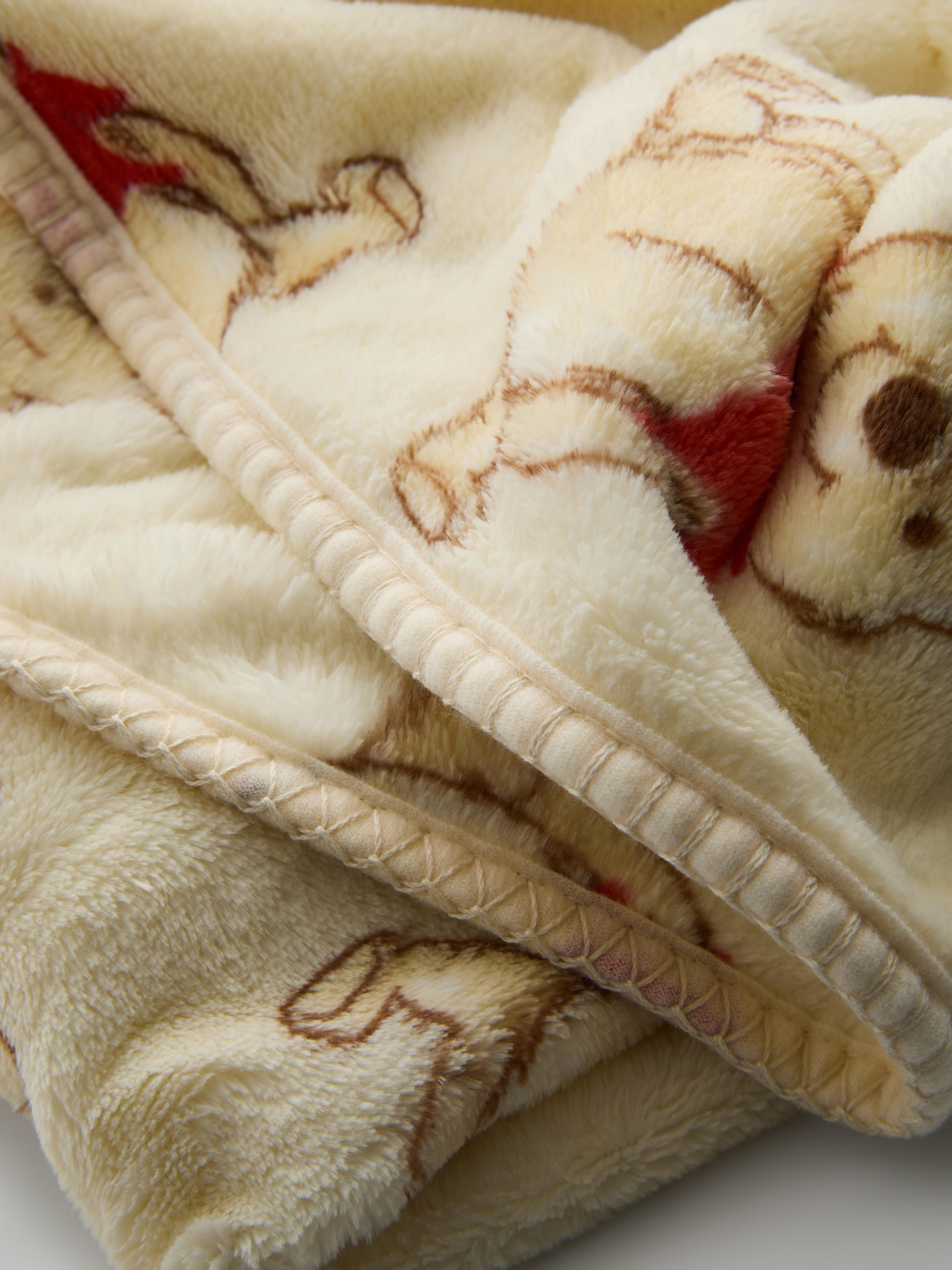 Yellow Disney’s Winnie the Pooh Fleece Throw