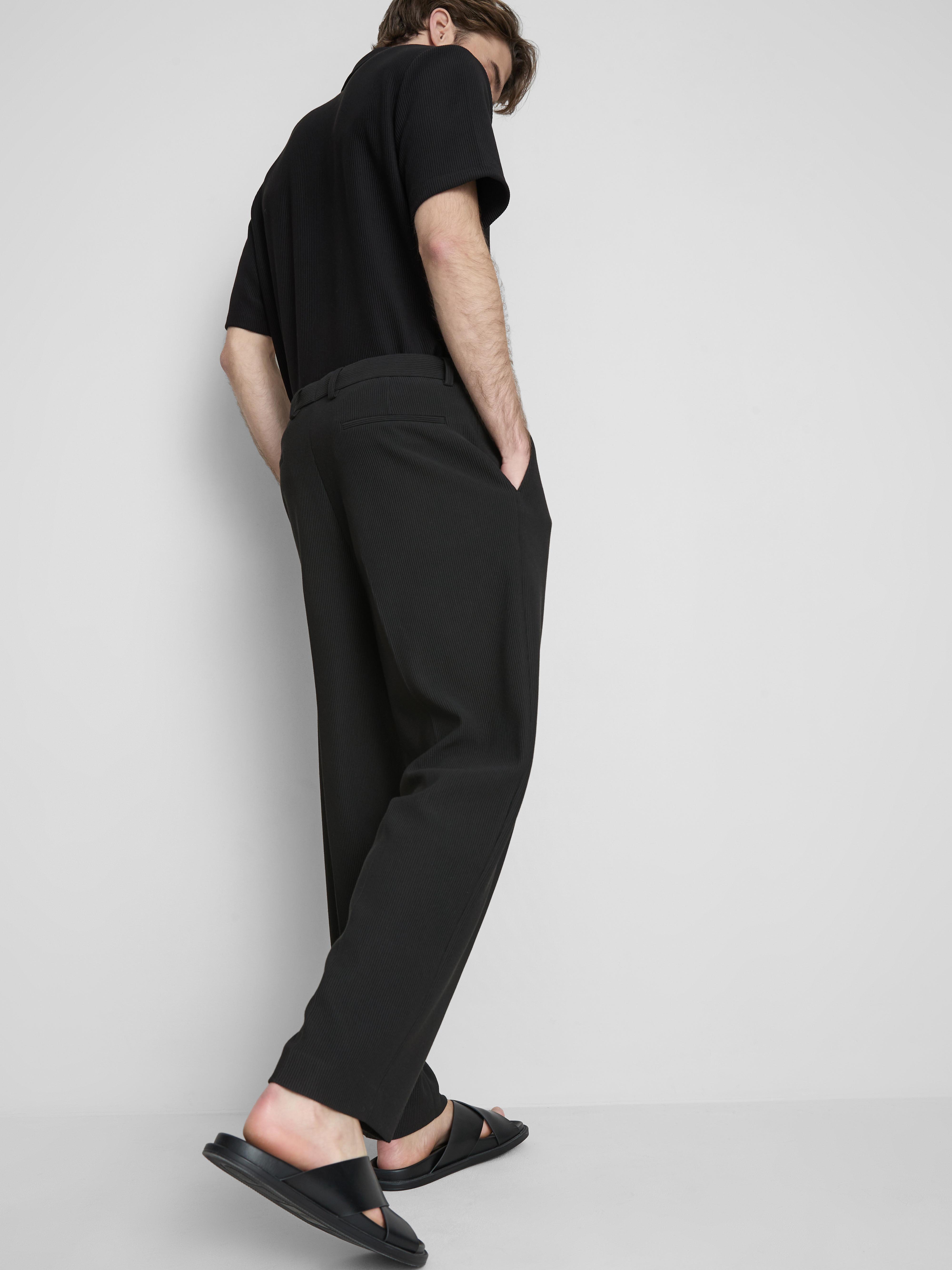 Men's Black The Edit Plisse Pants