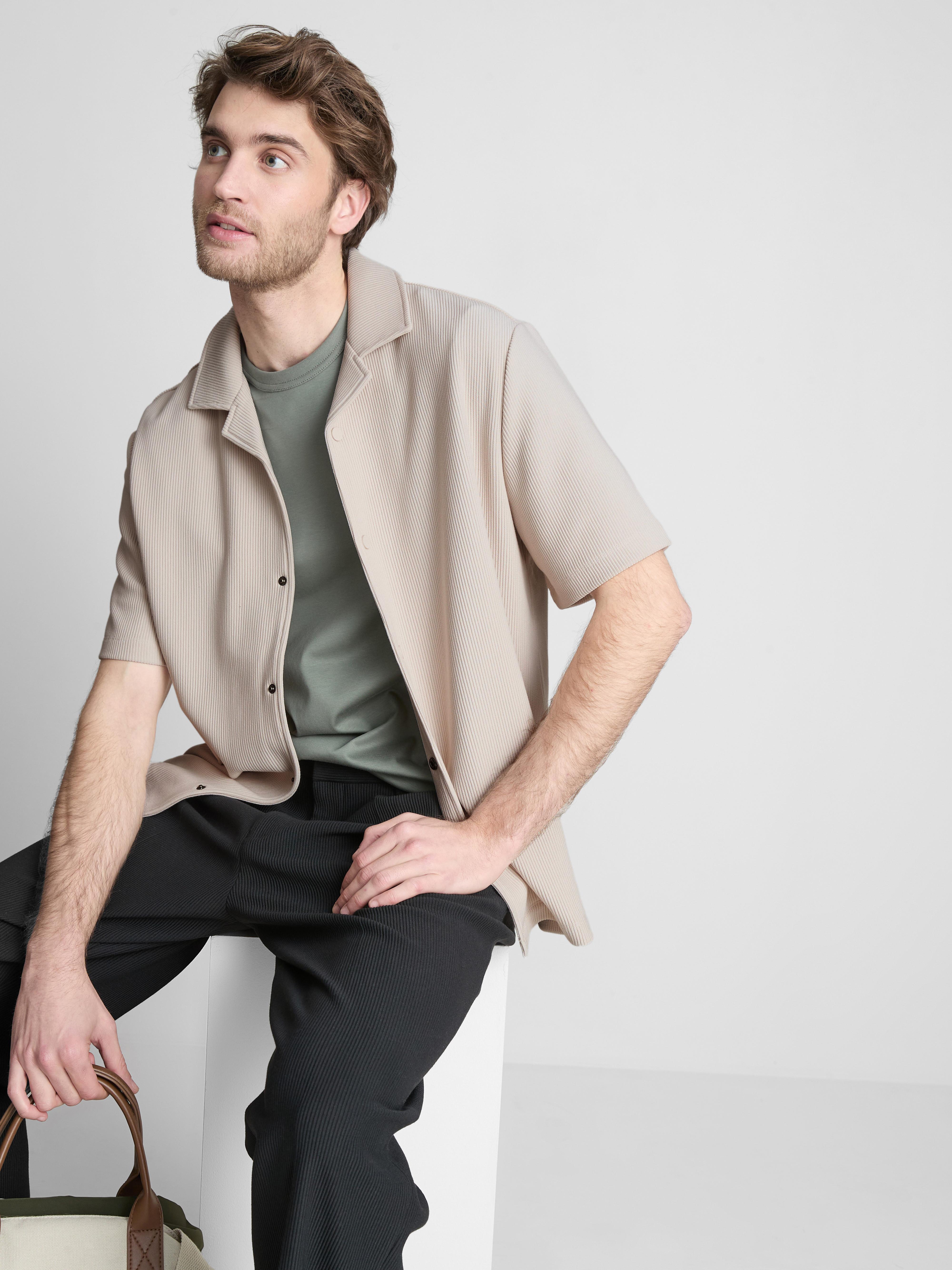 Men's Ivory The Edit Plissé Shirt