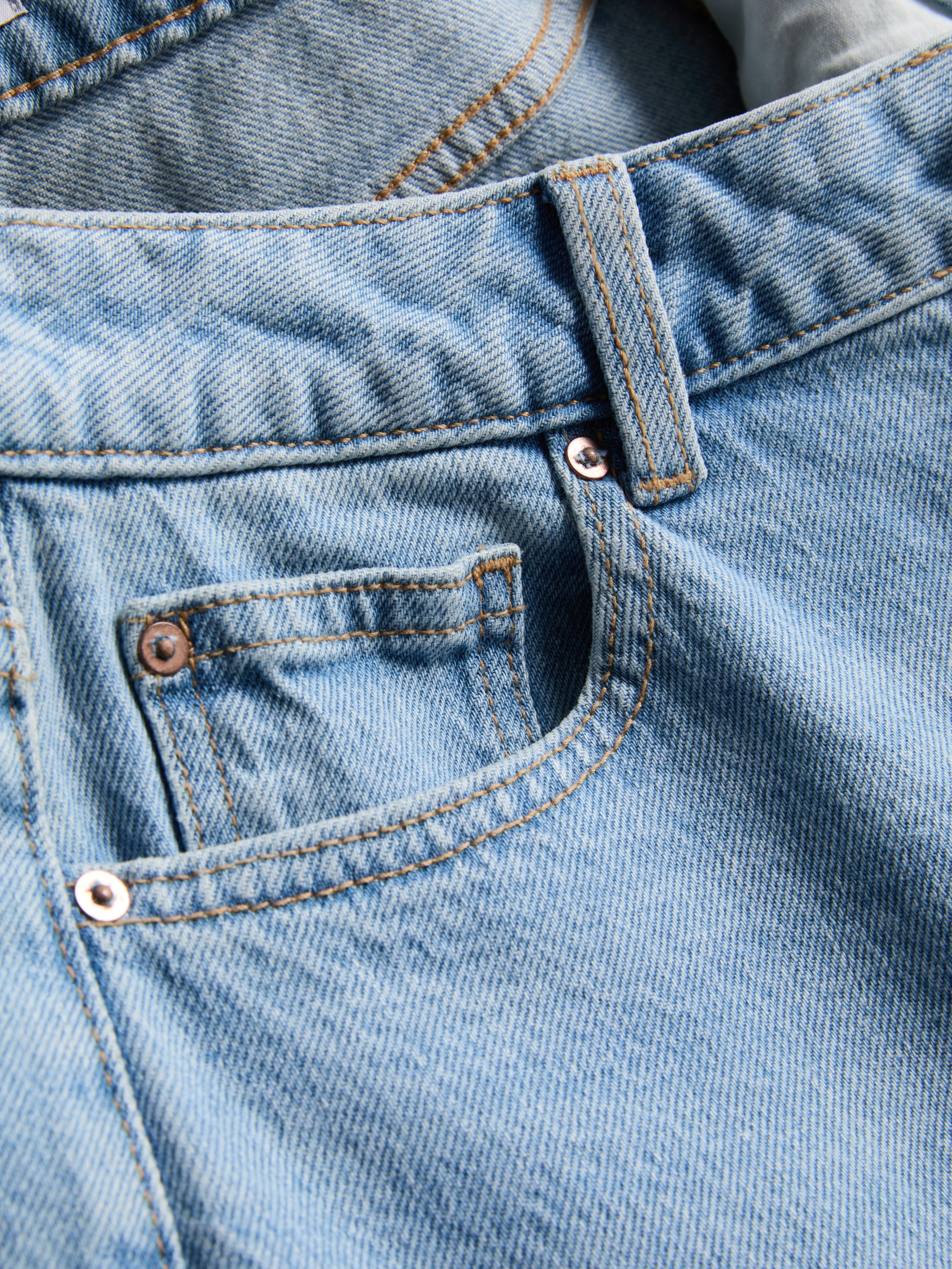 Jean droit en denim de coton