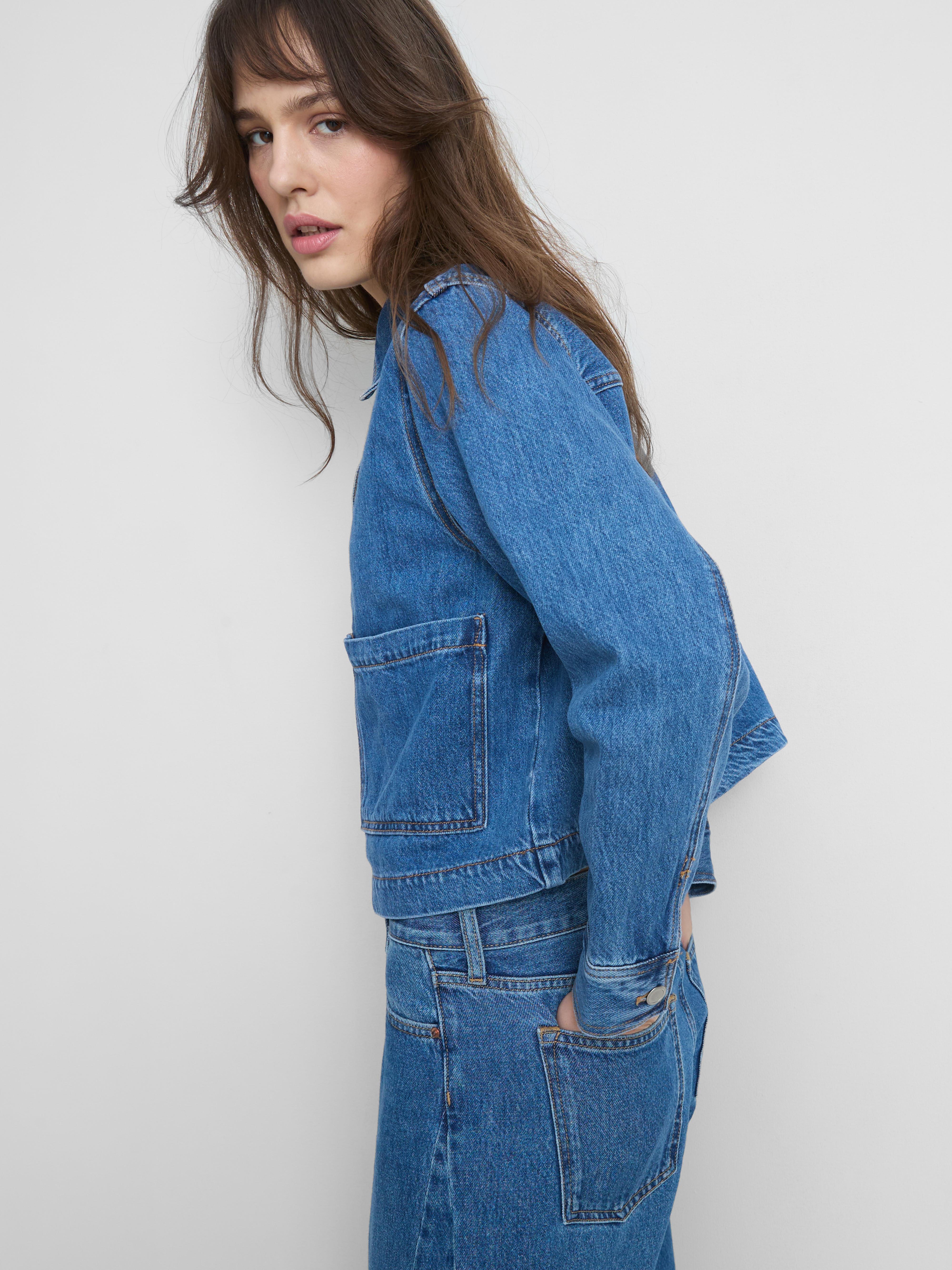 Chaqueta vaquera de algodón con bolsillo de parche