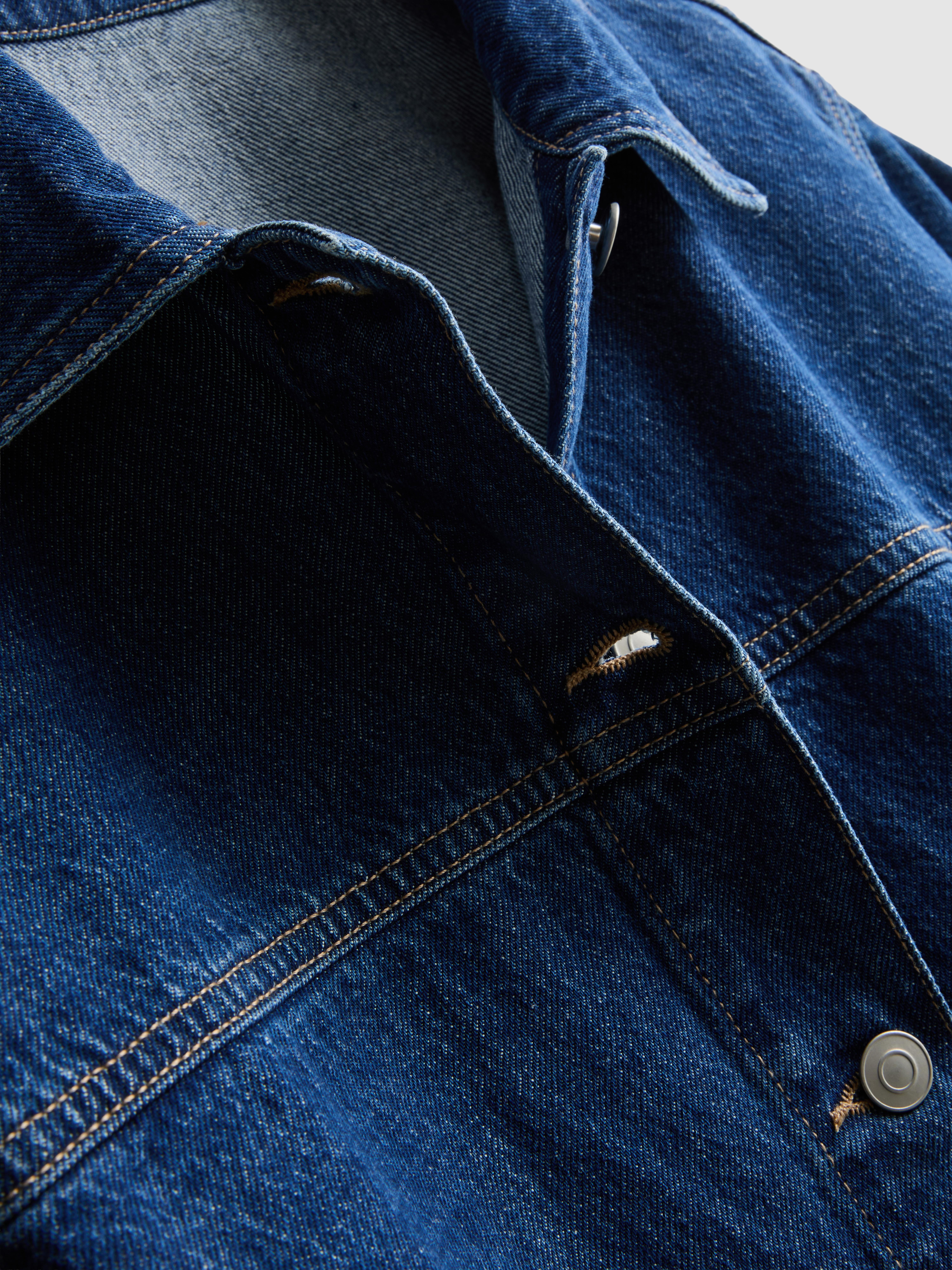 Baumwoll-Jeansjacke mit aufgesetzter Tasche