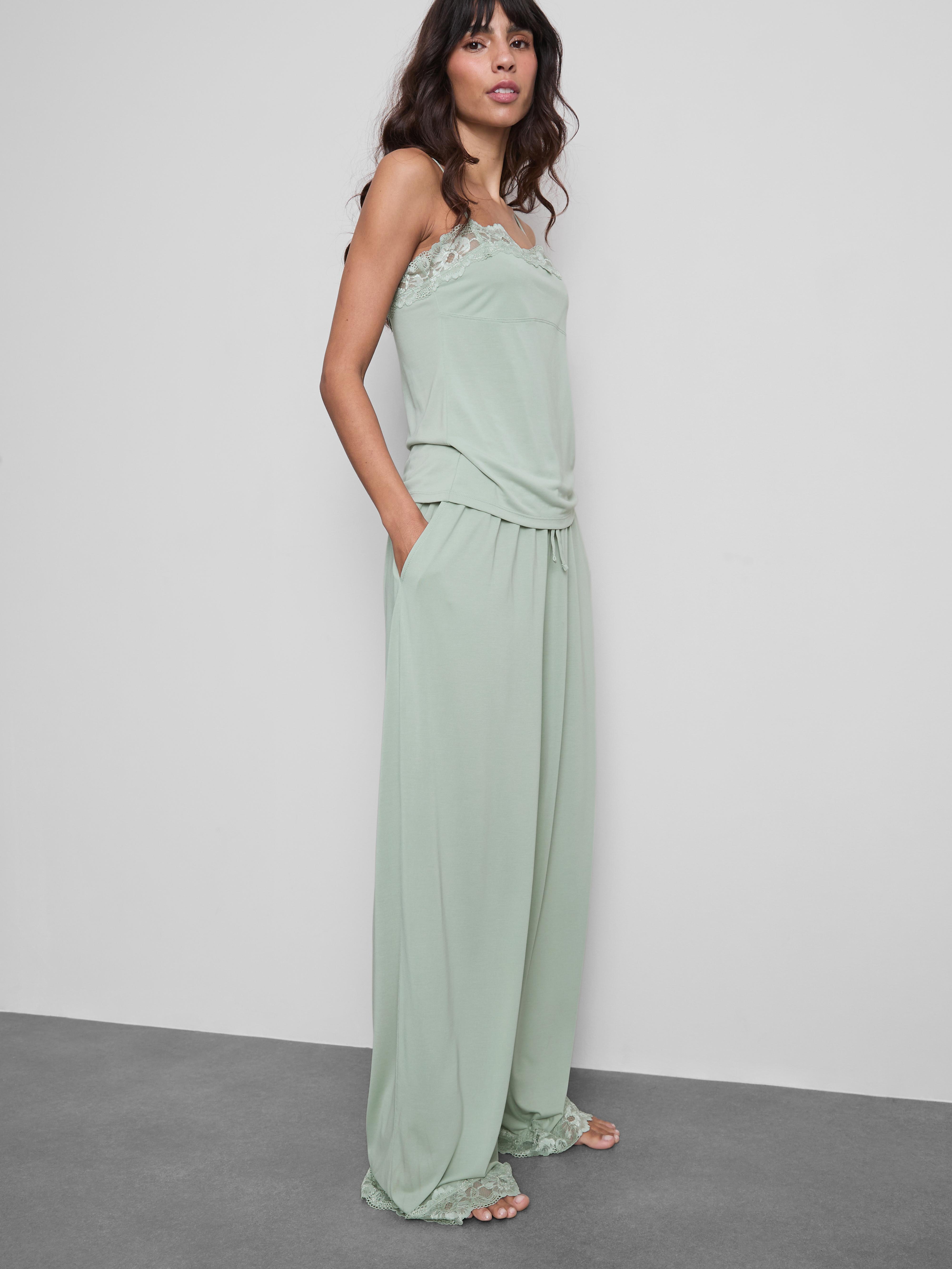 Bas de pyjama en modal à finitions en dentelle