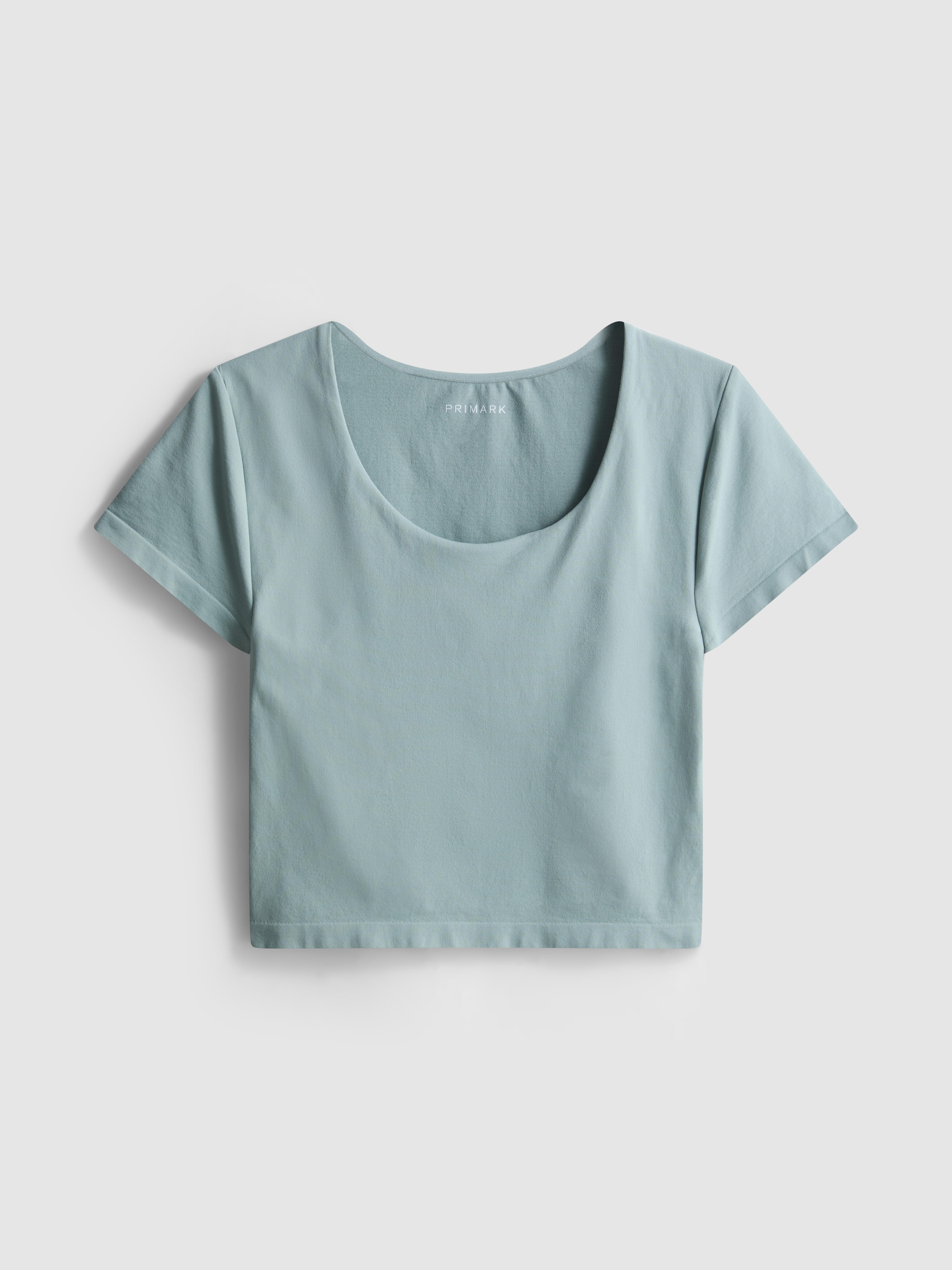Super Soft Scoop Neck Crop Top