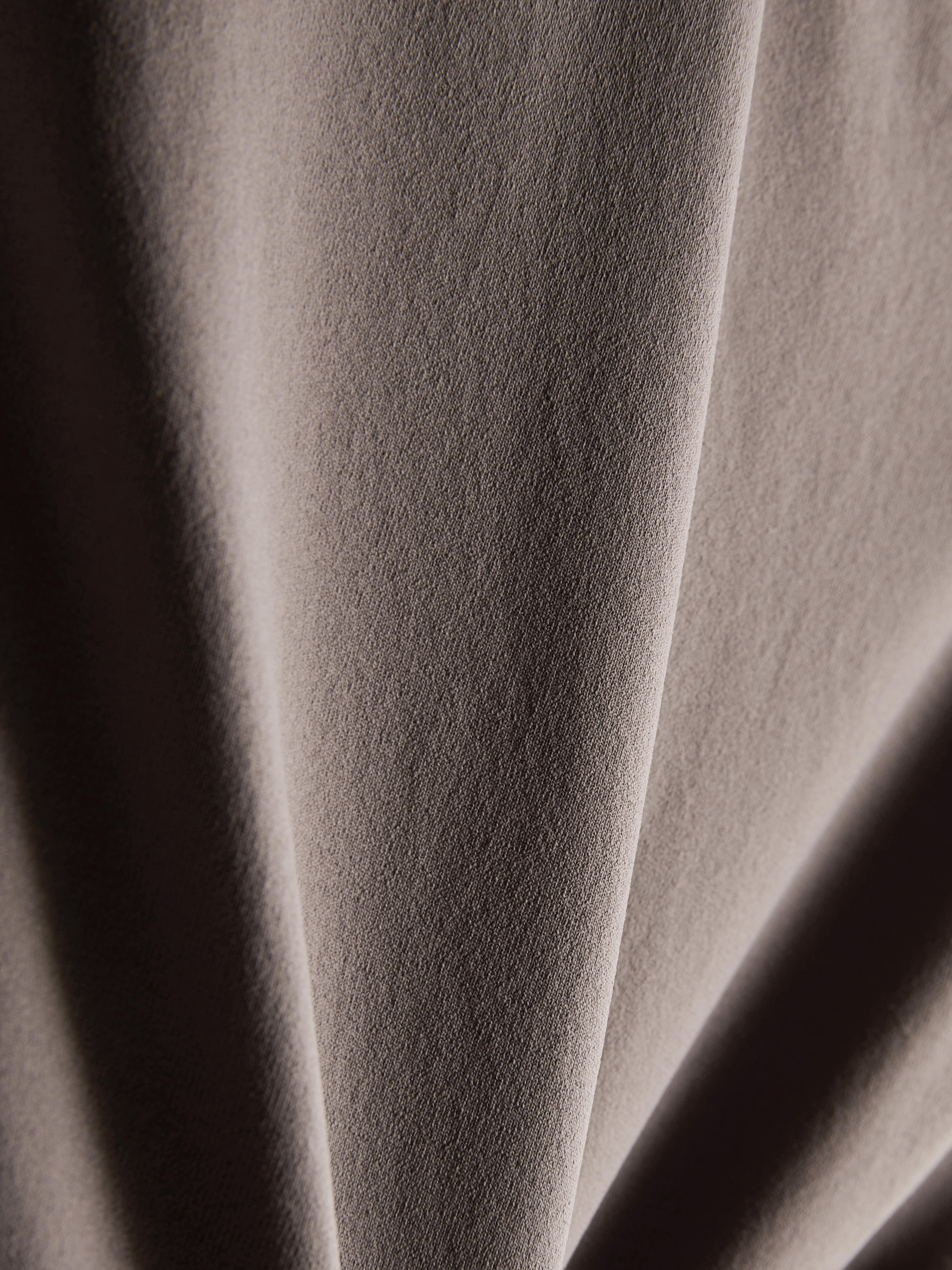 Extra měkký zkrácený top s hlubším výstřihem