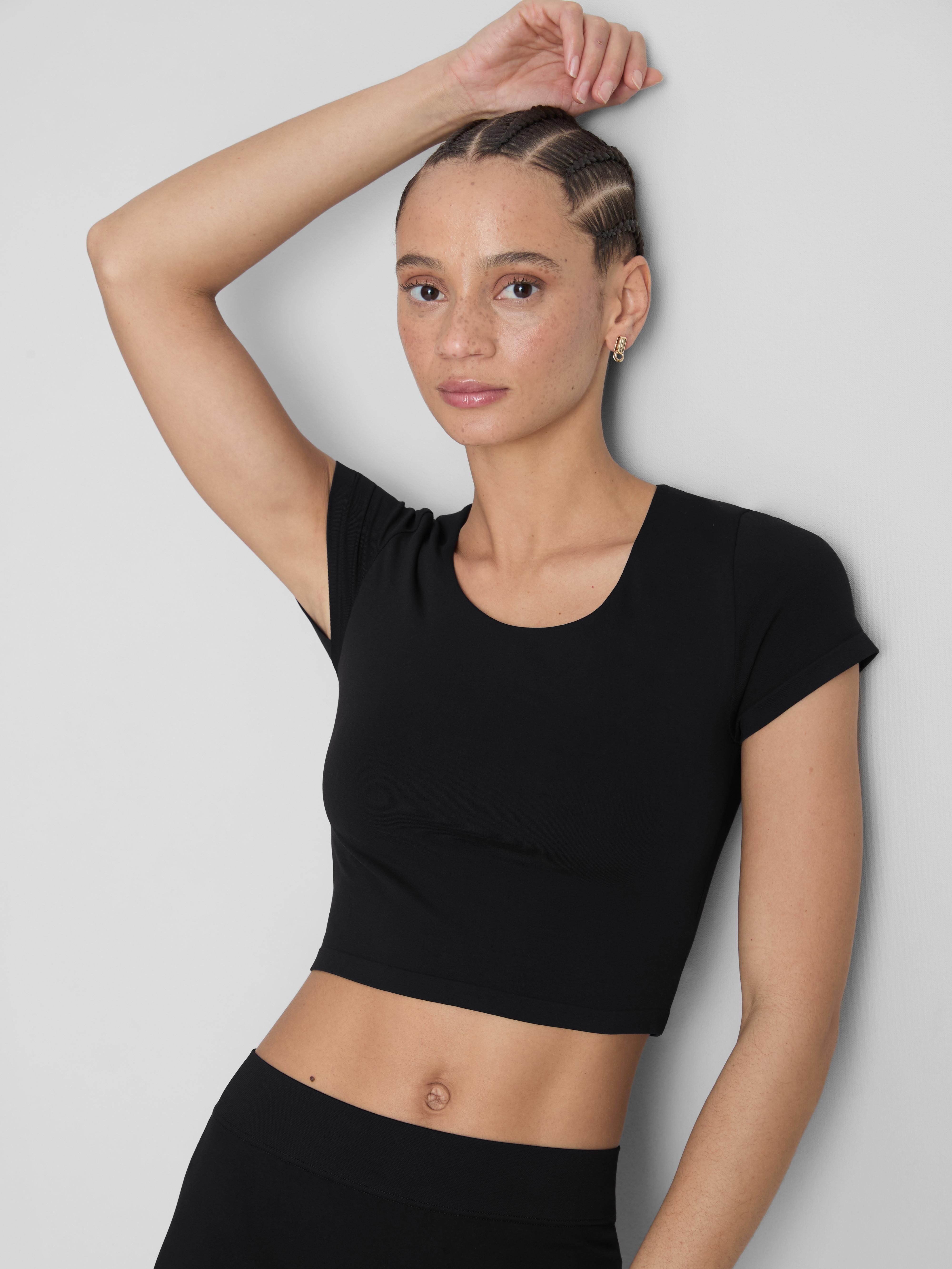 Top De Sport Cropped Noir Marks & Spencer Taille 18 - Sans Manches, Col Ras Du Cou