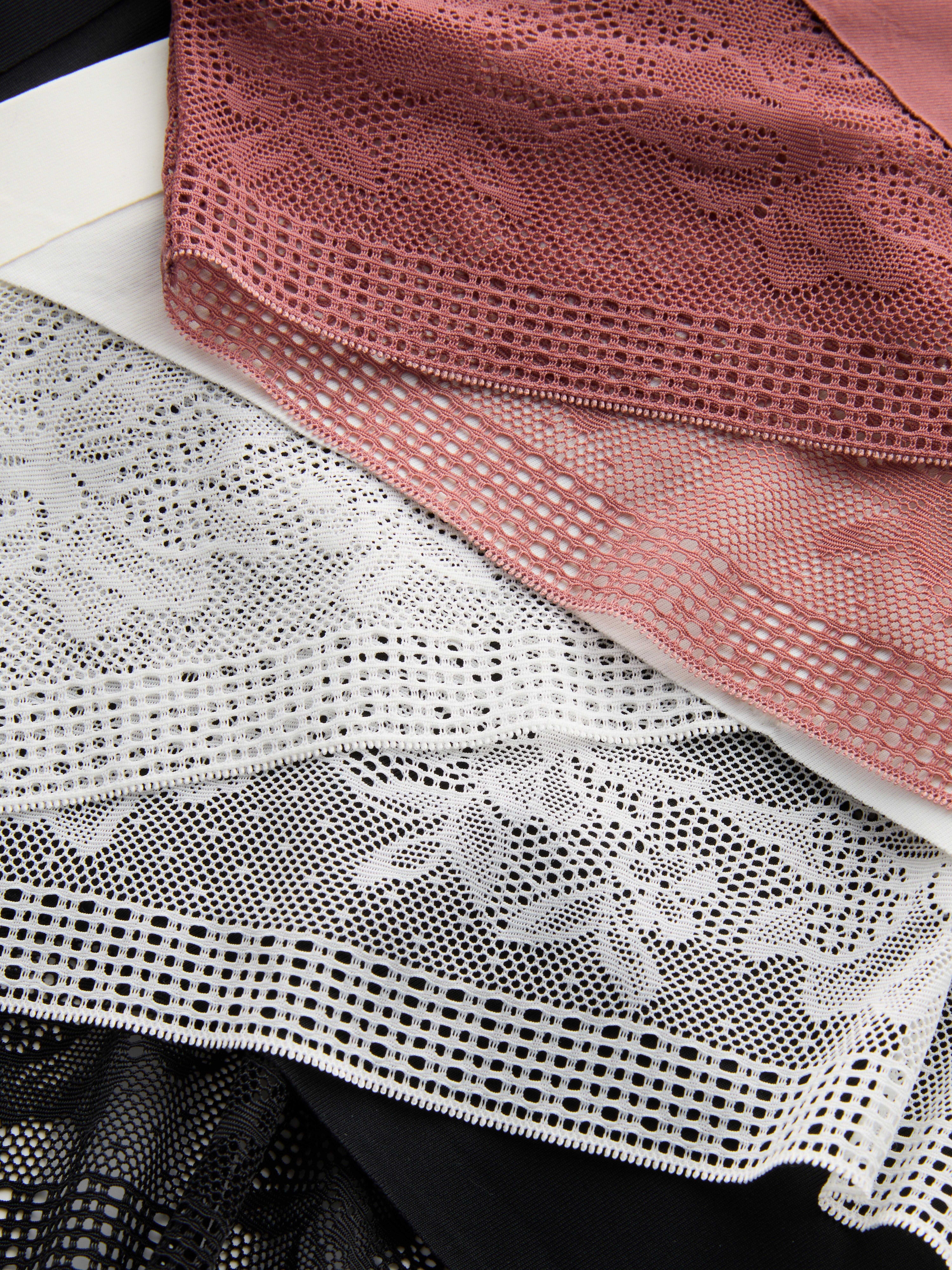 3pk Brazilian Lace Detail Thongs