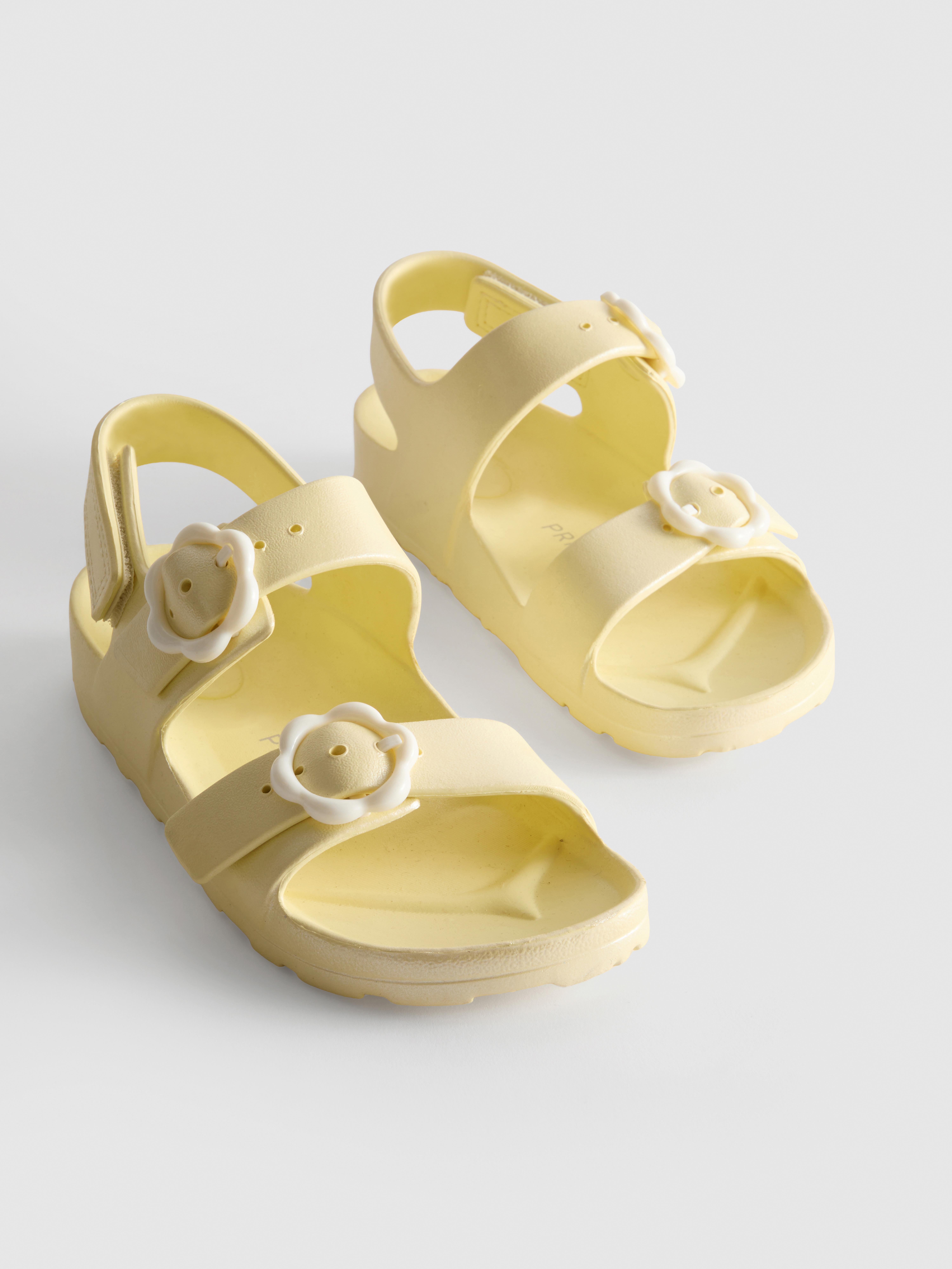 Flower Strap Sandals