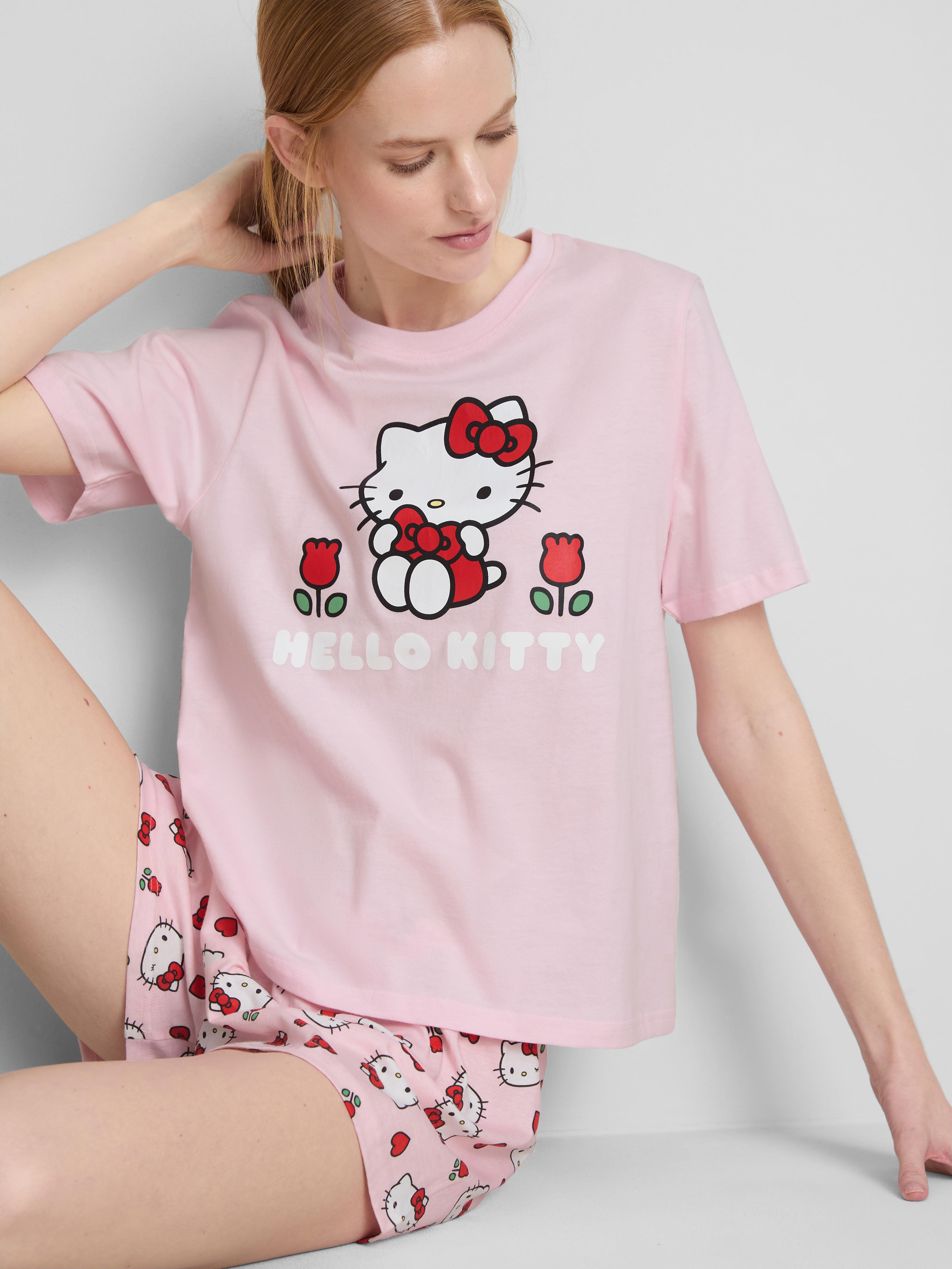 Hello Kitty Cotton Graphic Shorty Pajamas