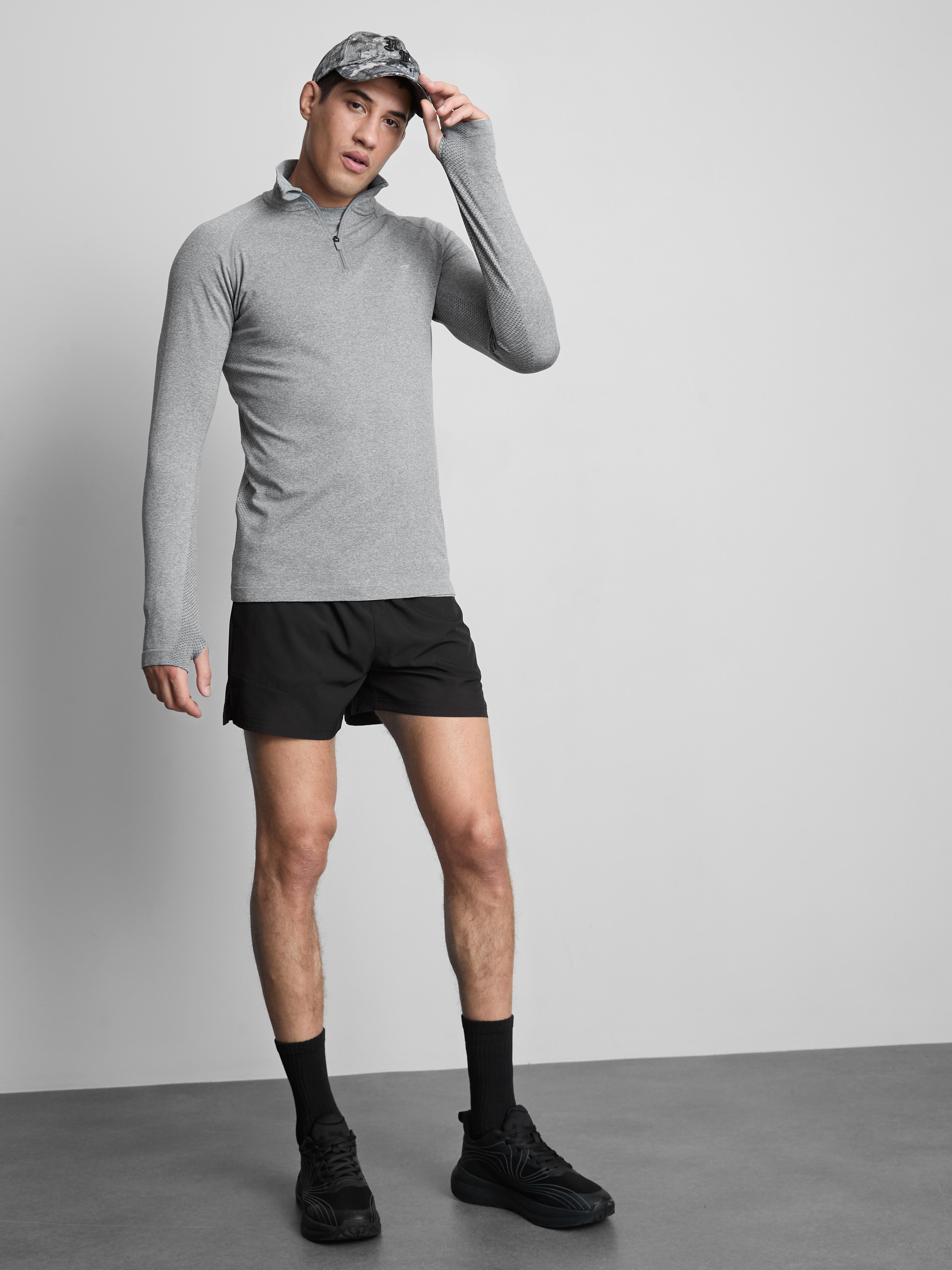 Men's Light Gray Performance Quarter Zip Top