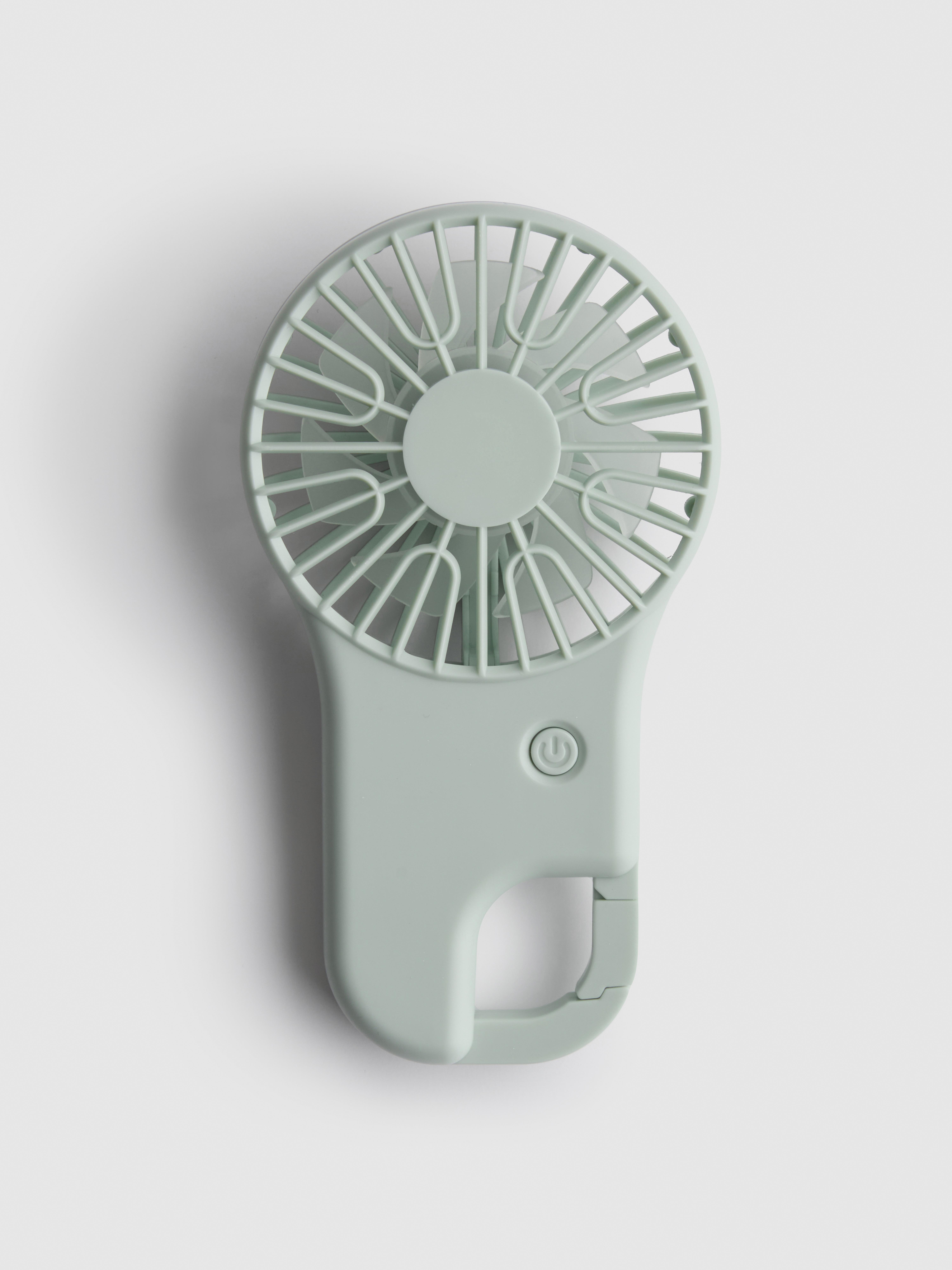 Prenosni ventilator s sponko