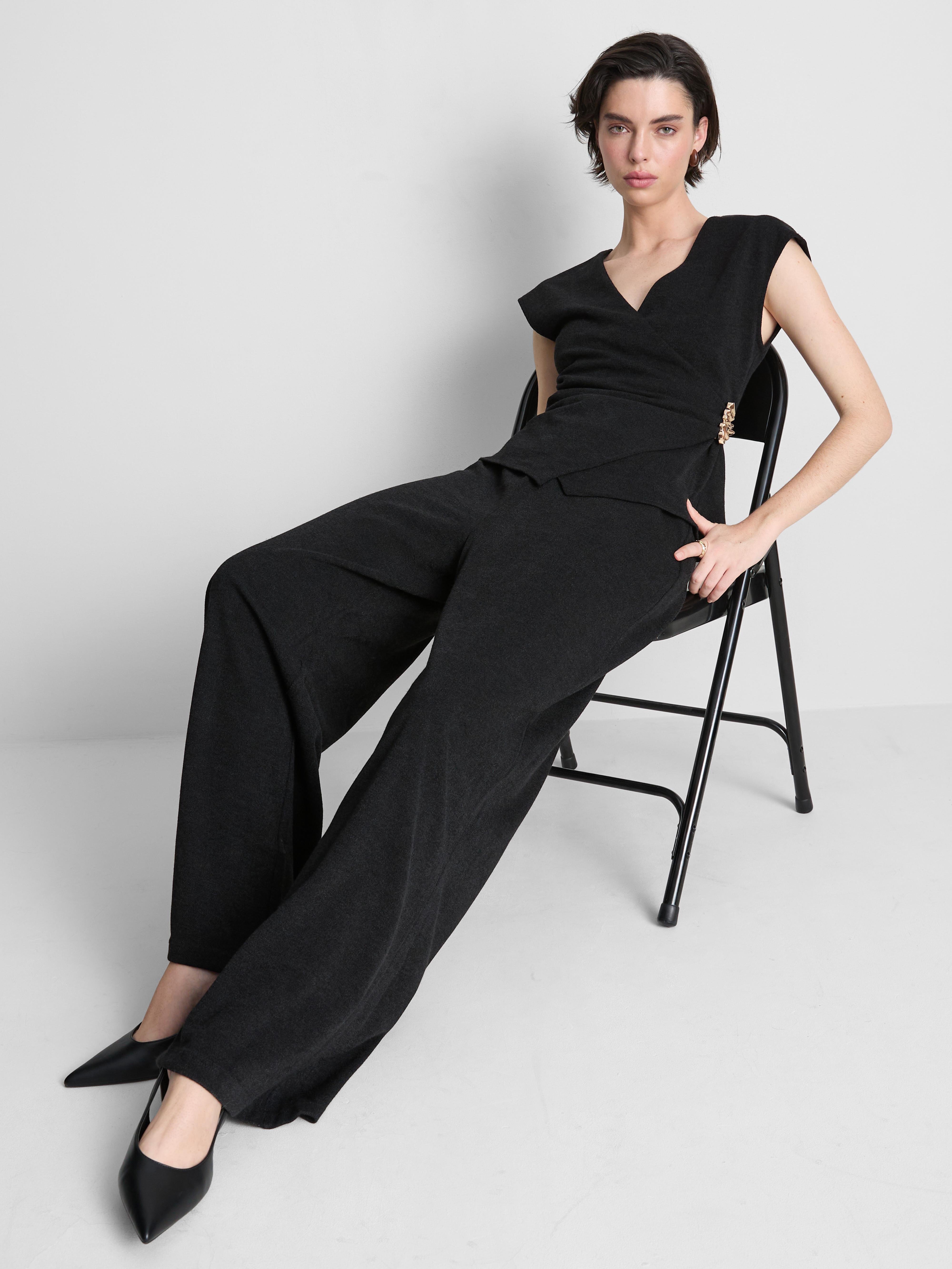 Mid-Rise Wide Leg Trousers