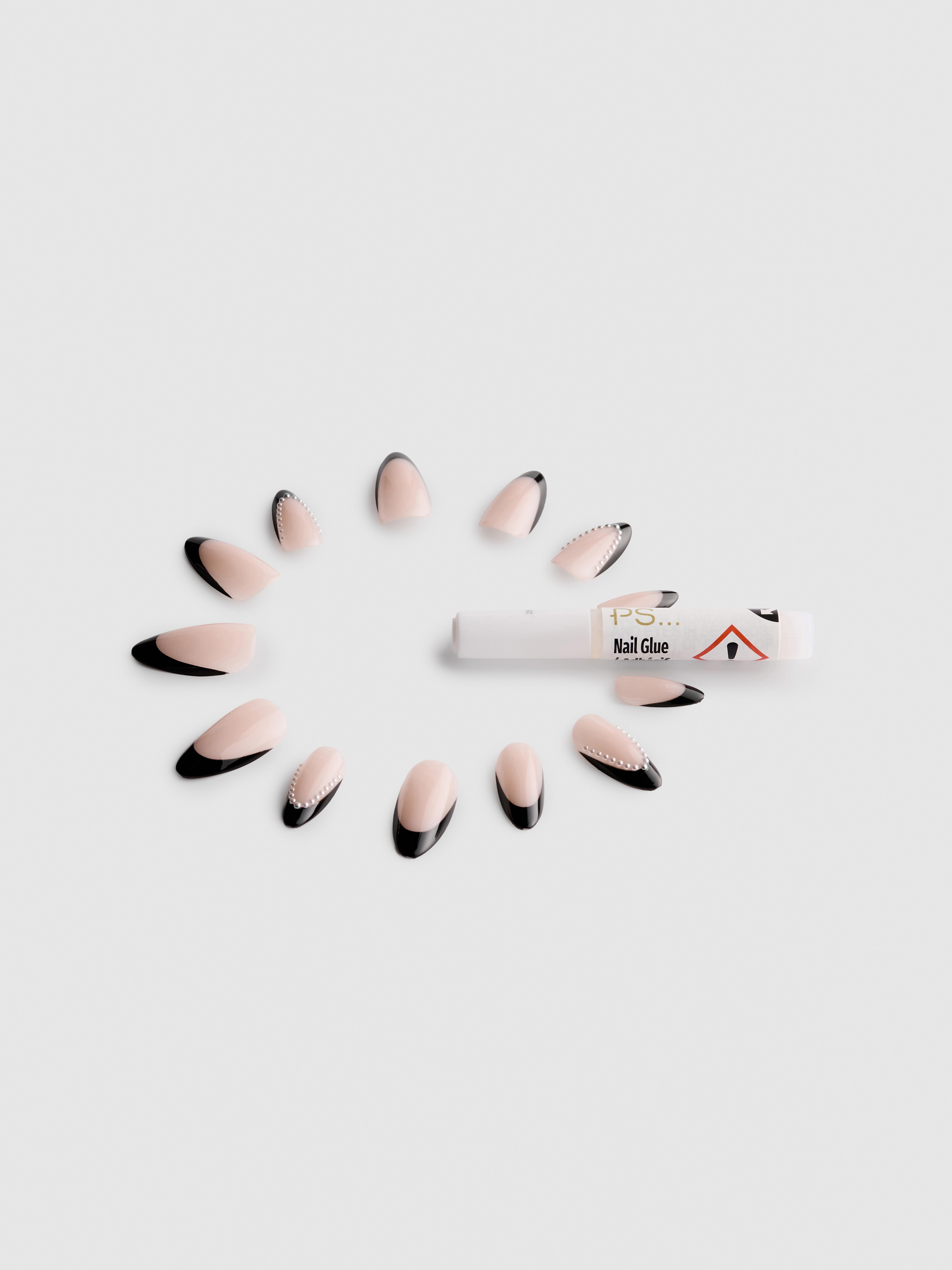 Koničasti umetni nohti v videzu gela PS... Pro