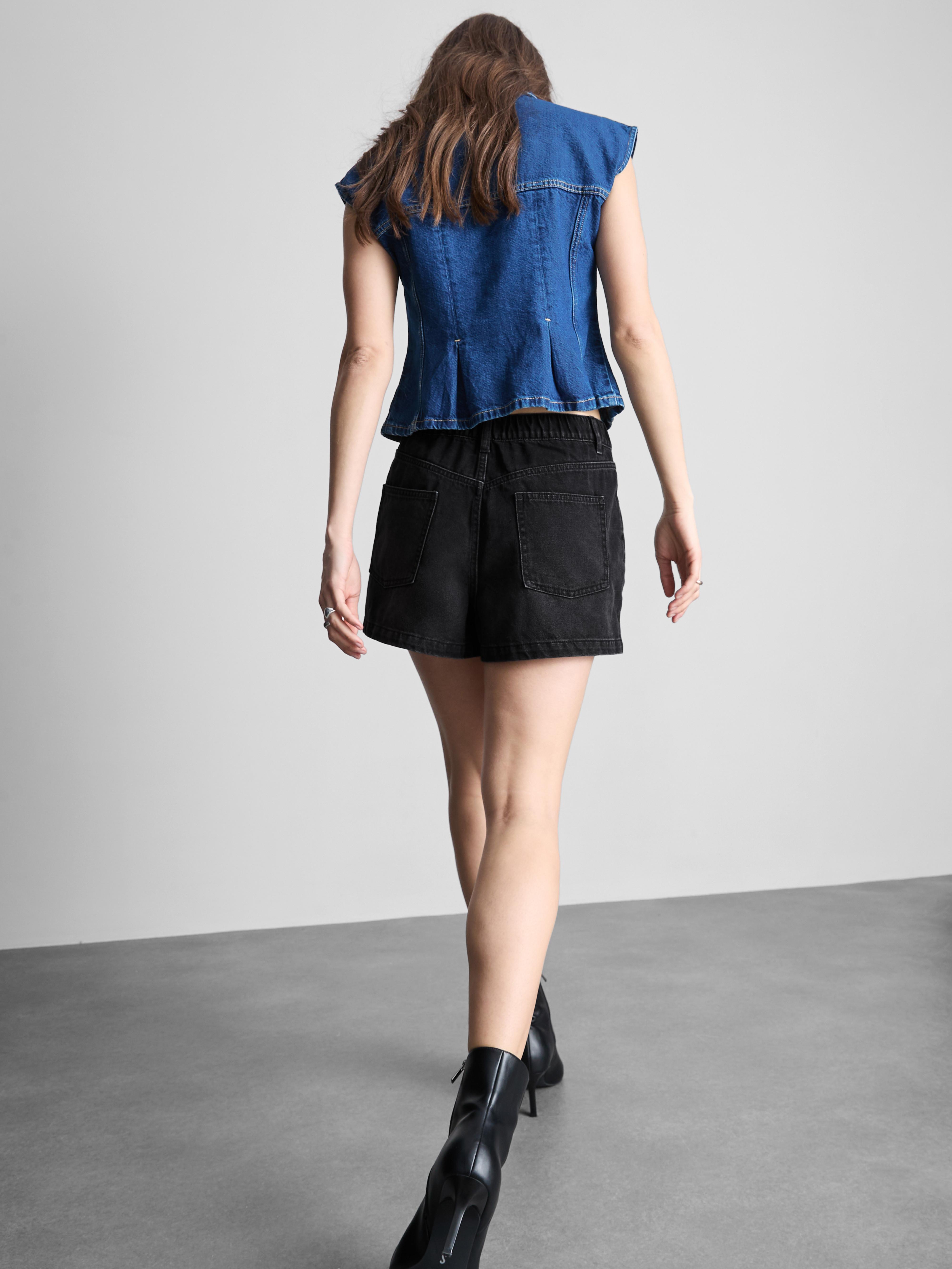 Bawełniane trapezowe szorty jeansowe