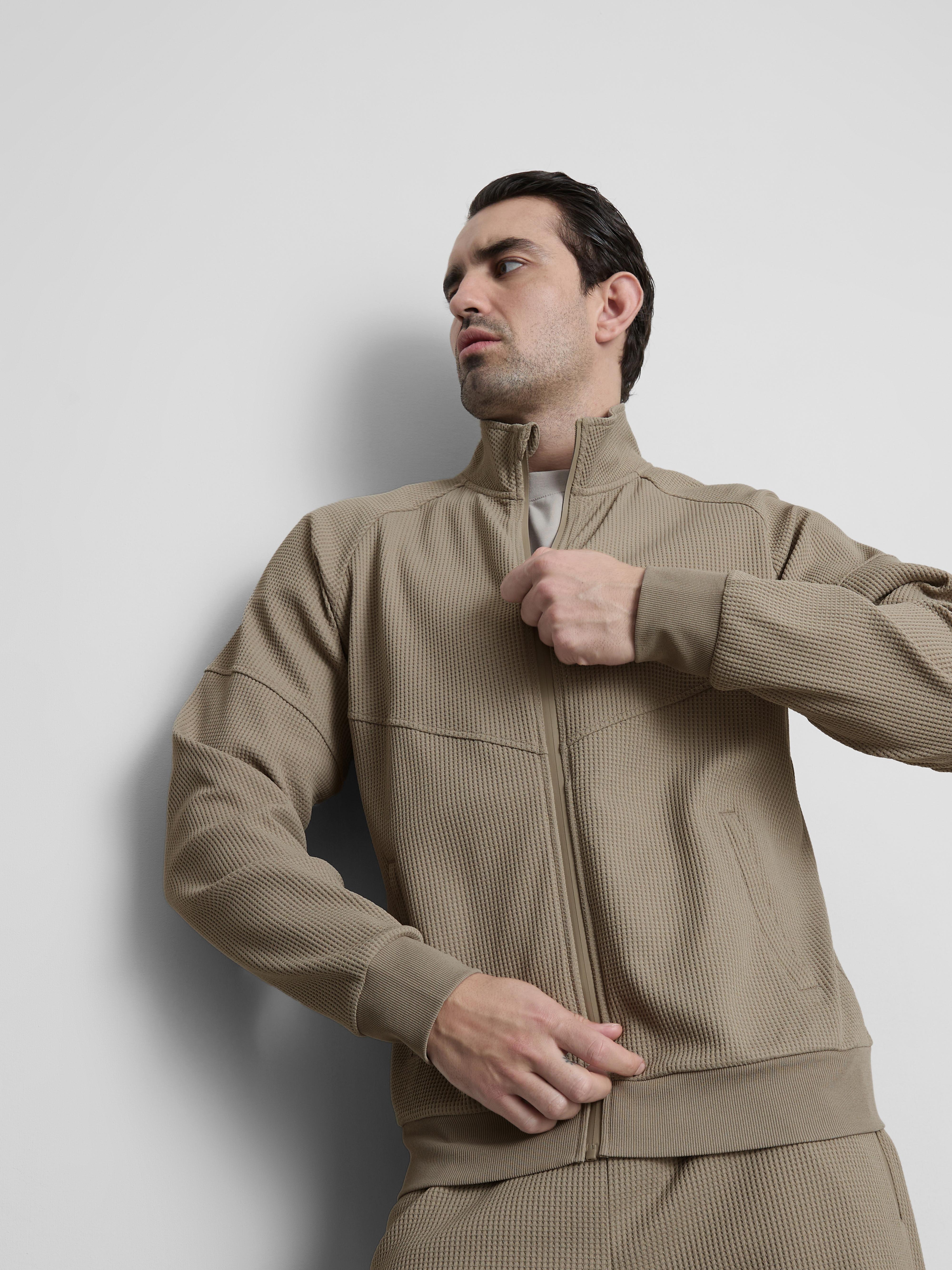 Men's Stone Waffle-Texture Quarter-Zip Jacket