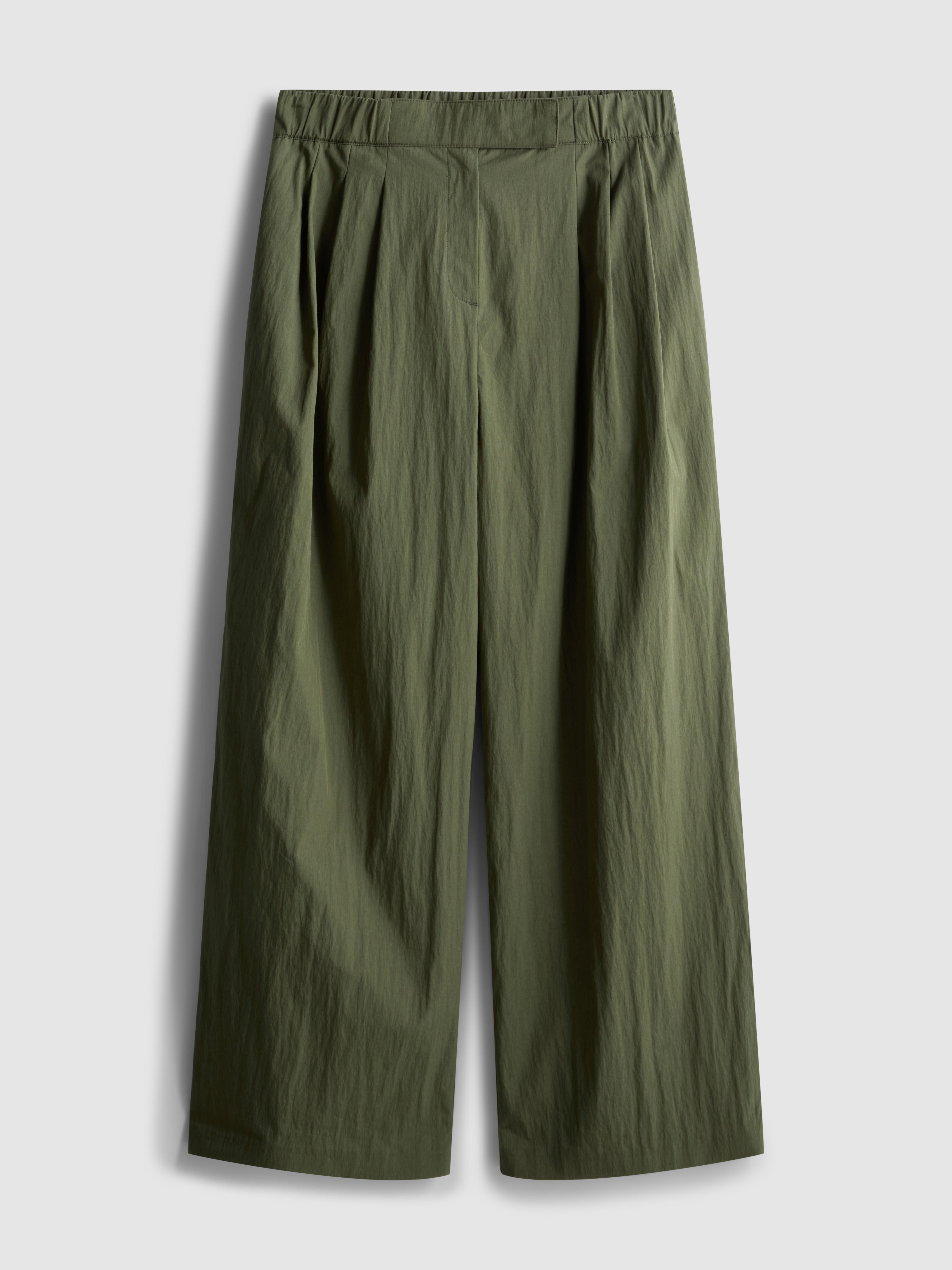High-Waisted Textured Pleated Pants