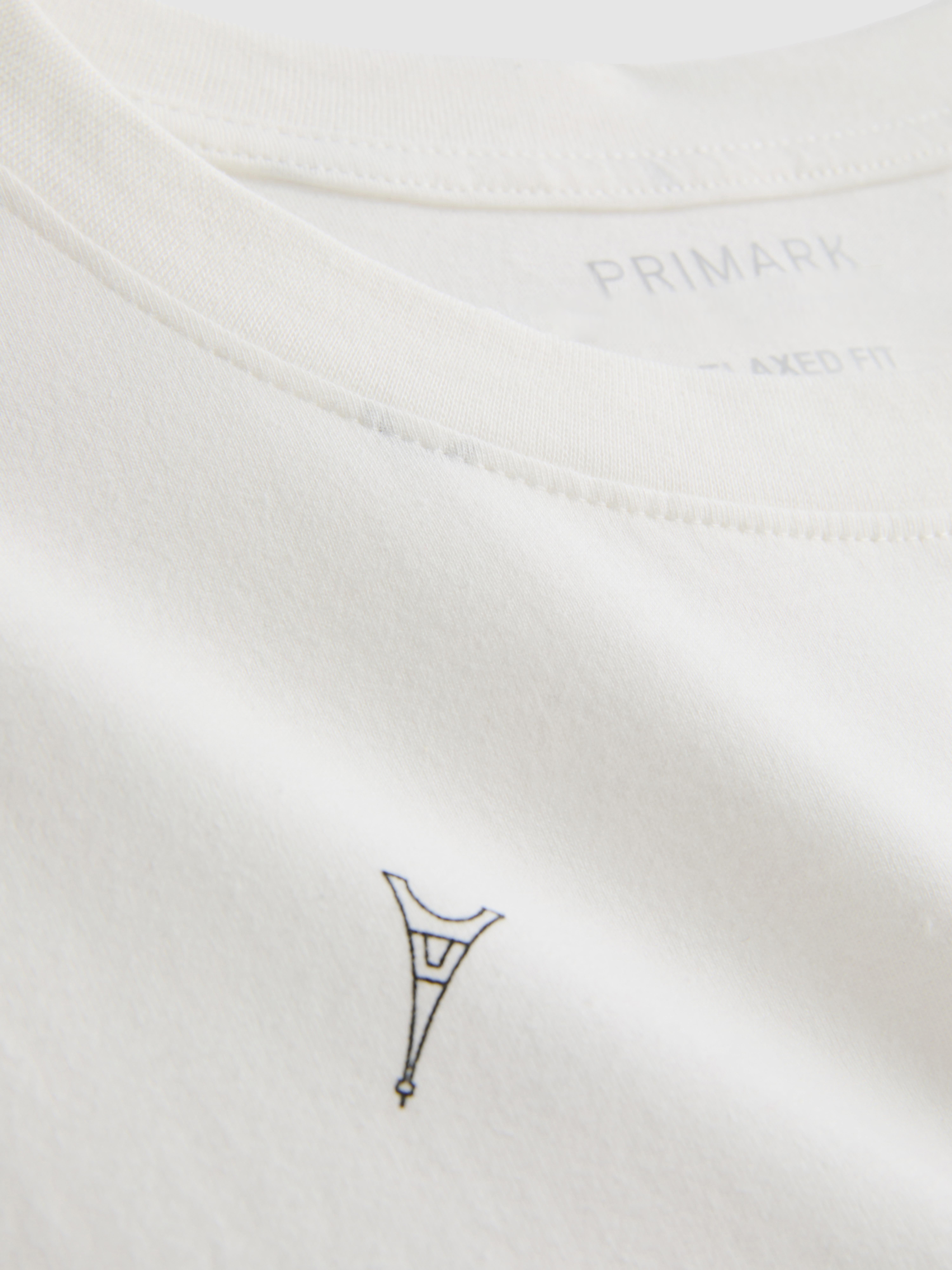 Pure Cotton  Cropped Graphic T-Shirt