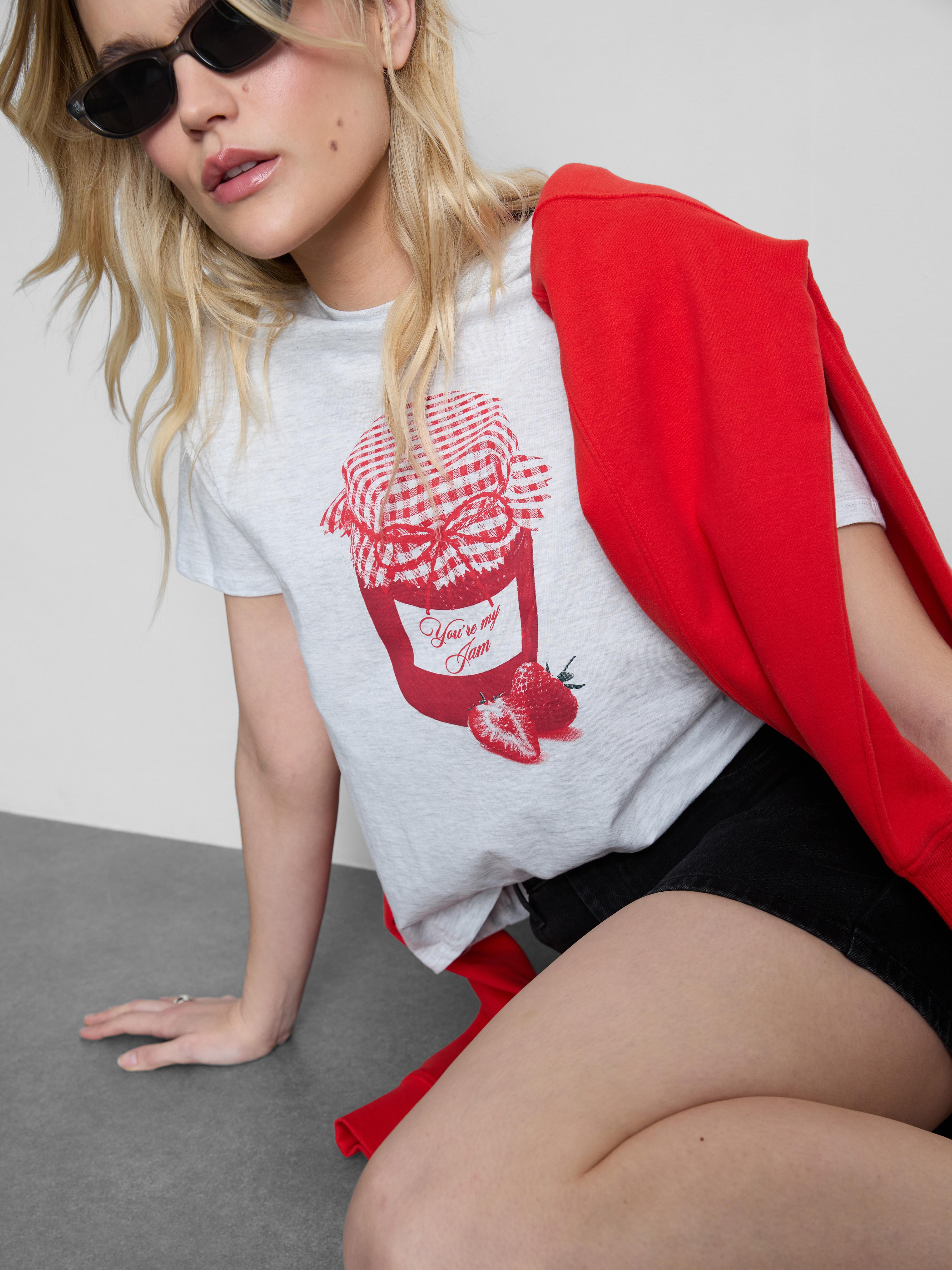 Pure Cotton Graphic T-Shirt