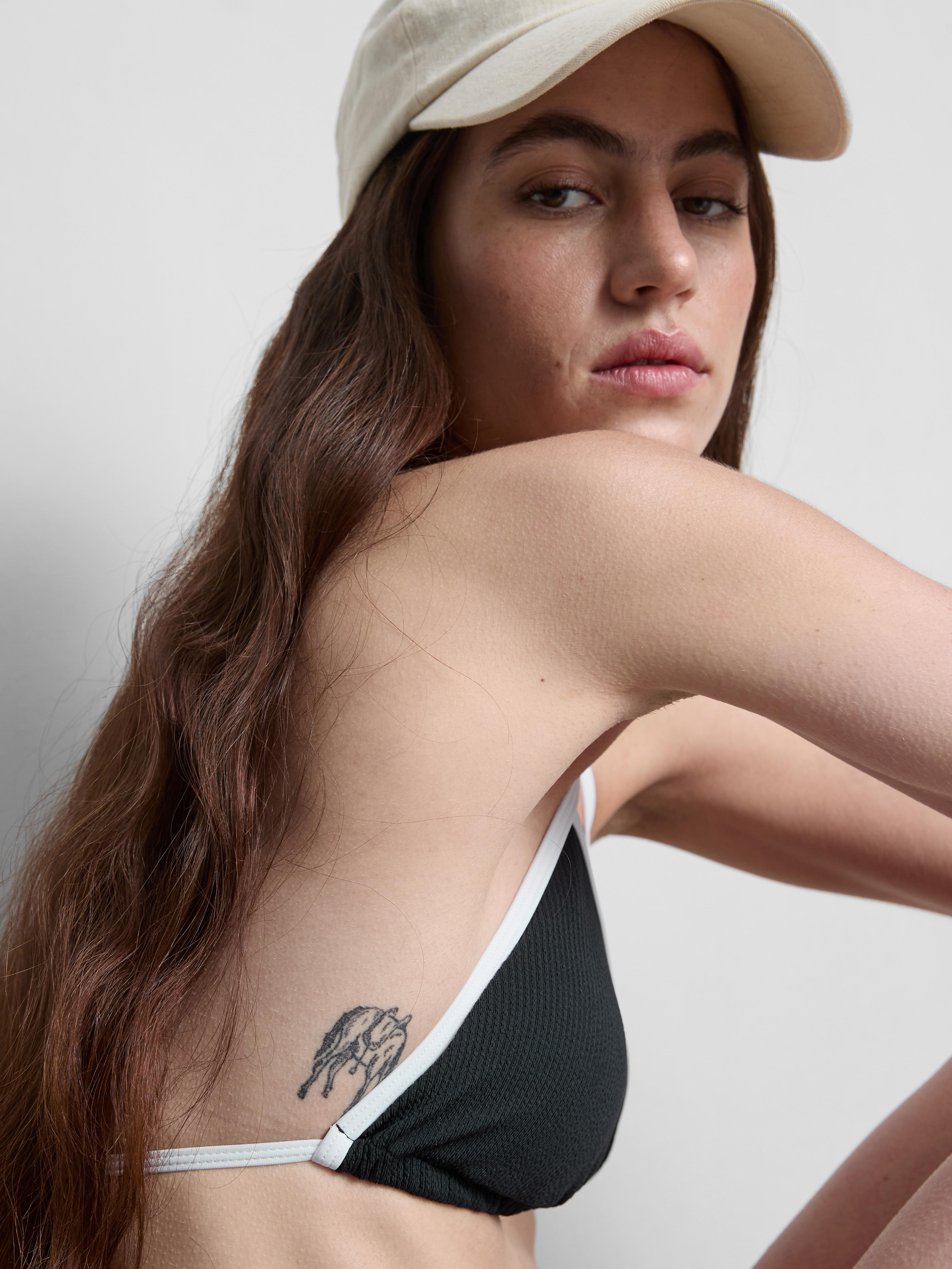 Women's Crinkle Contrast Triangle Bikini Top