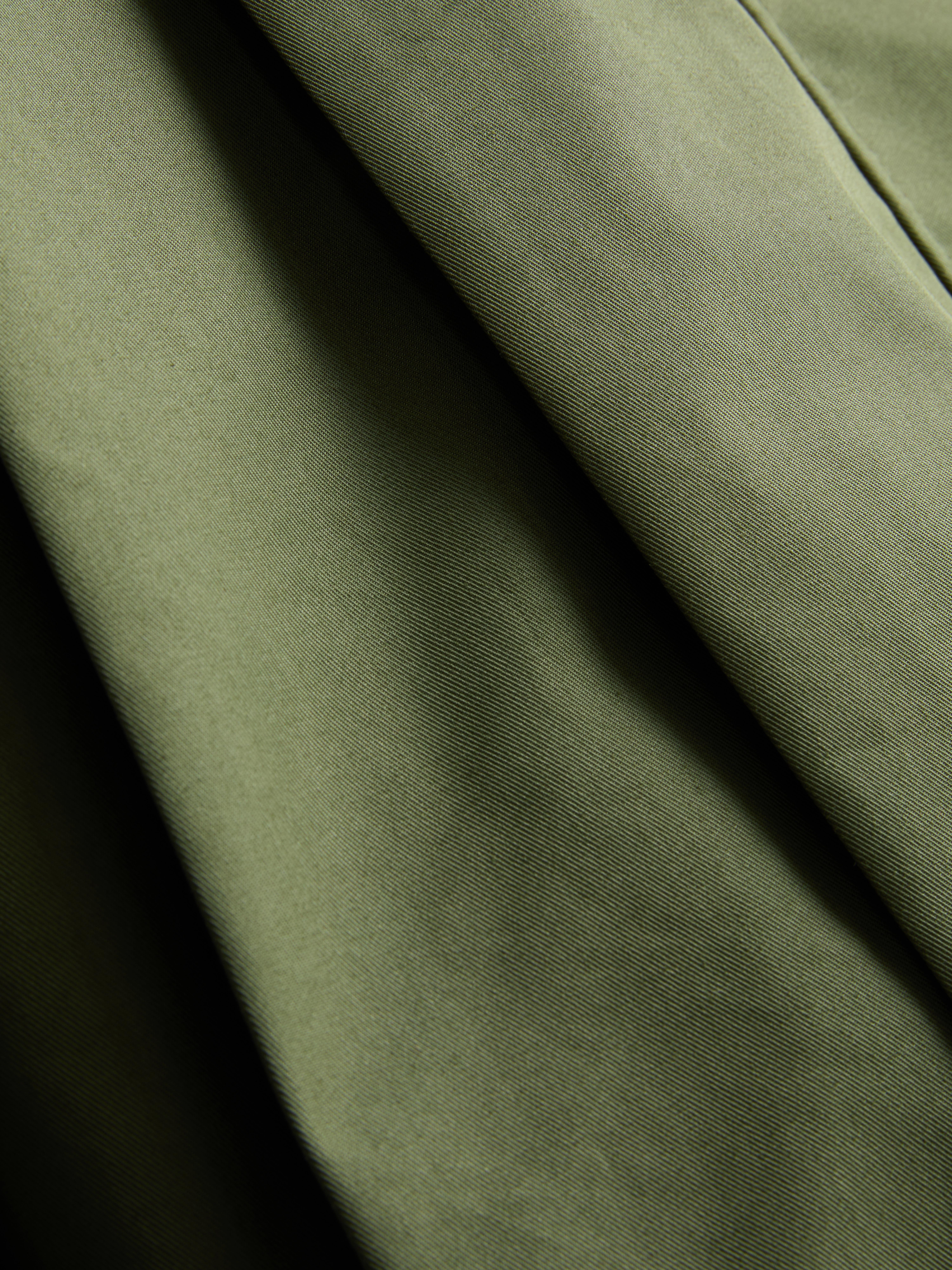 Cropped Pleated High Neck Jacket