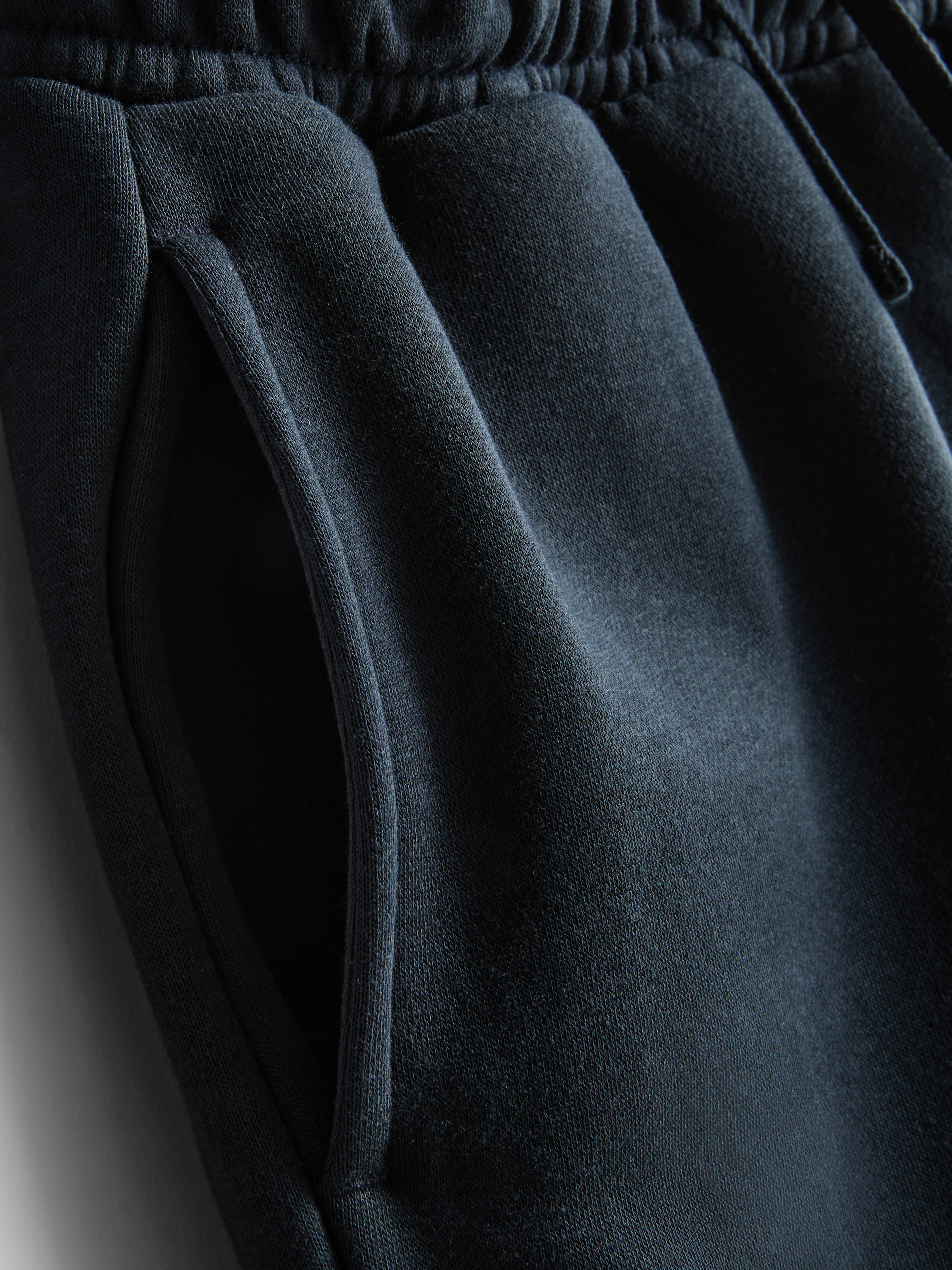 Boys Black 7-15yrs | Running Club Graphic Active Shorts