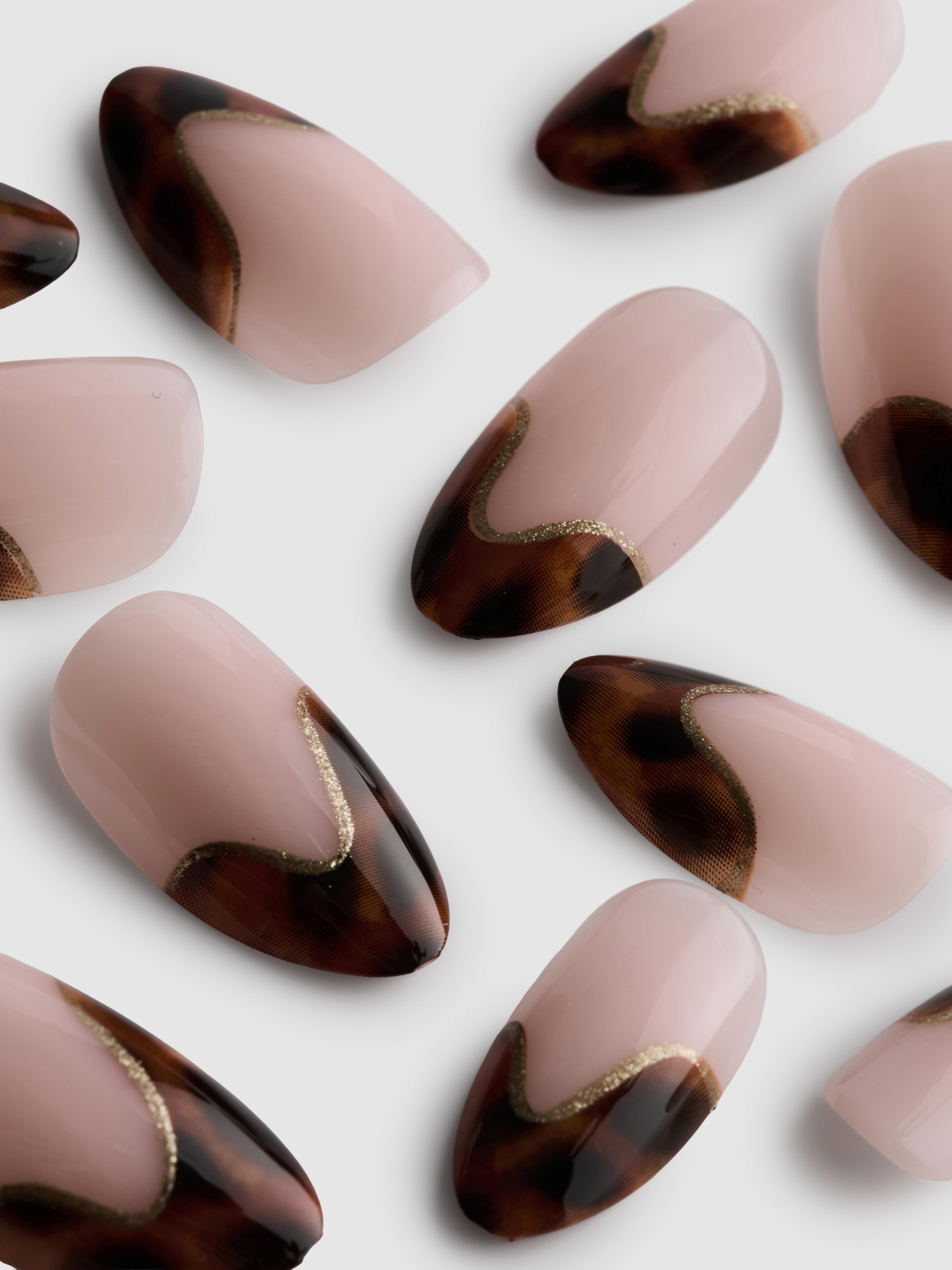 Faux ongles en amande effet gel PS… Pro