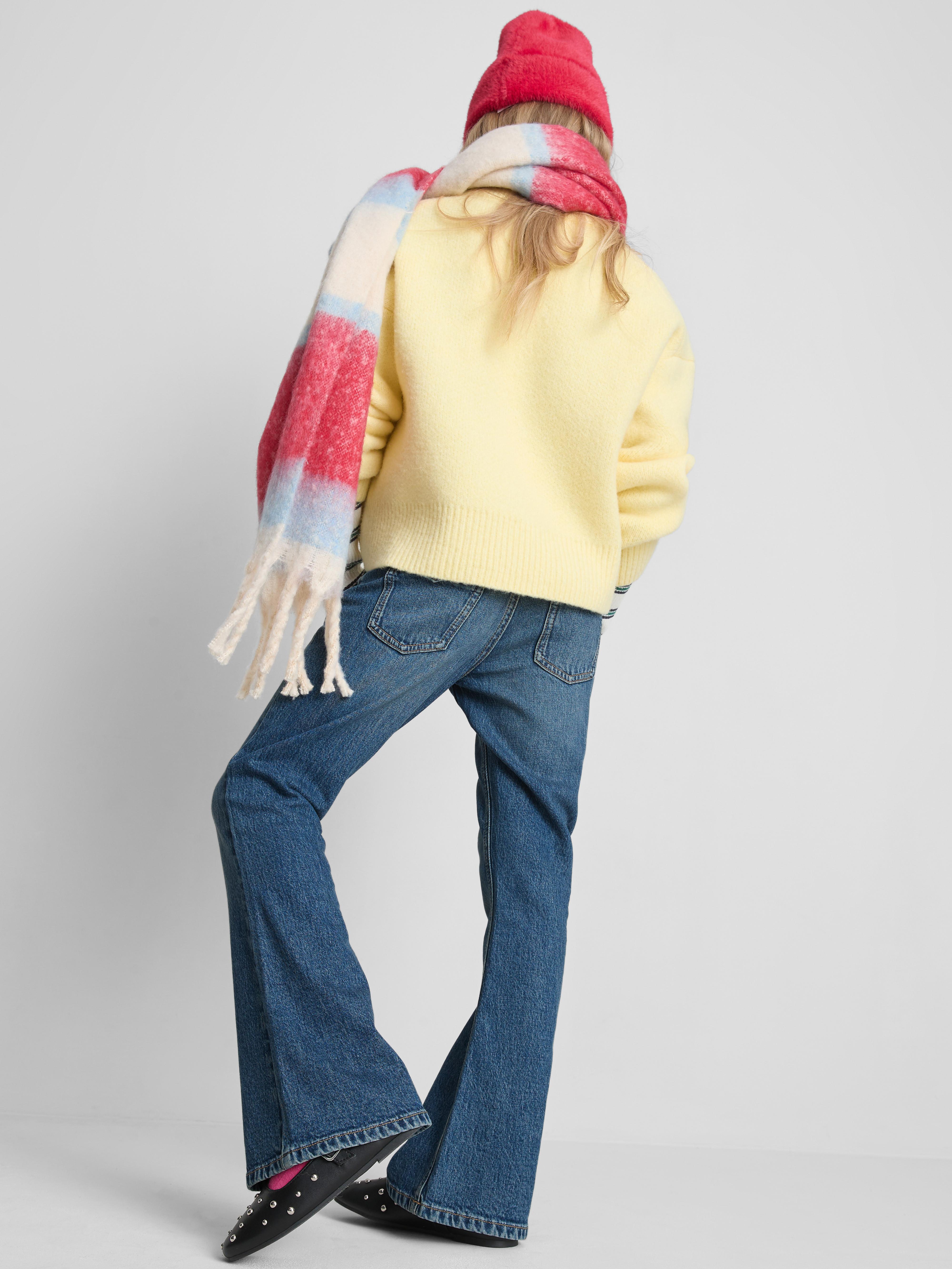 7–15 let | Kavbojke na zvon s pasom