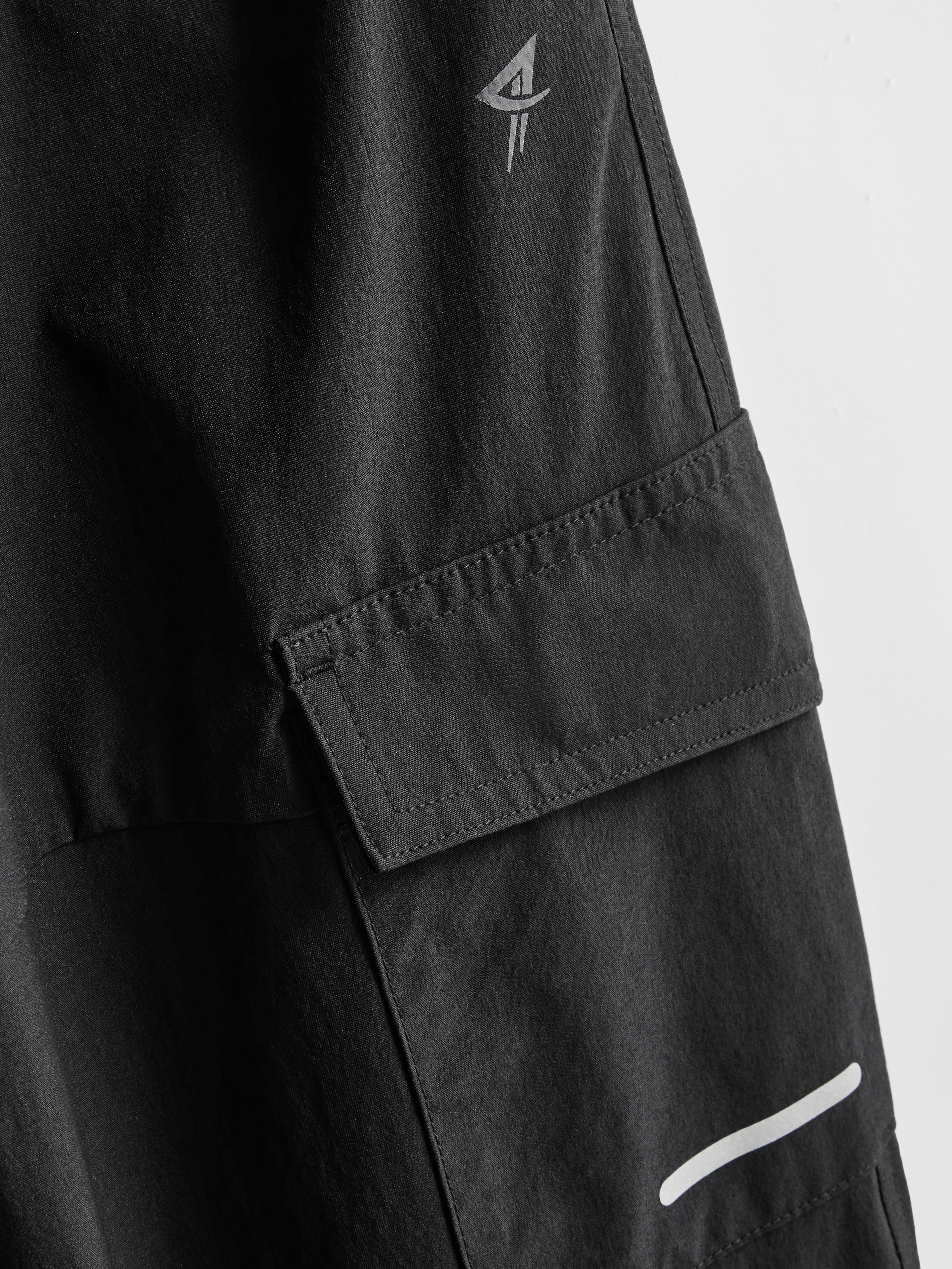 Boys Black 7-15yrs | Active Cuffed Joggers