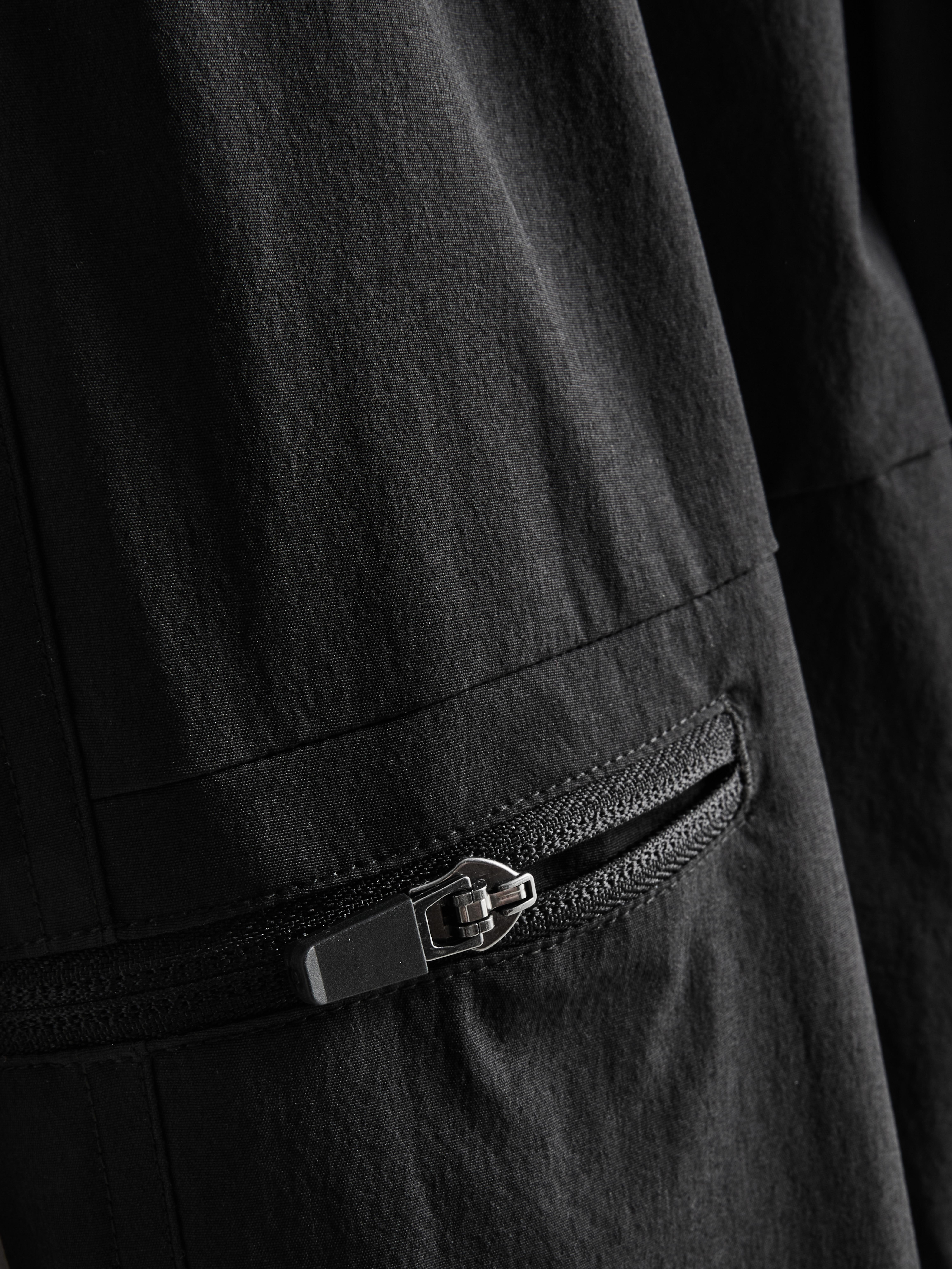 Boys Black 7-15yrs | Active Cuffed Joggers